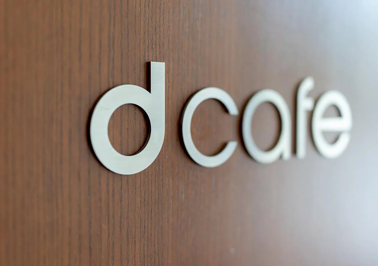 Logo/Certificate/Sign in Hotel day by day