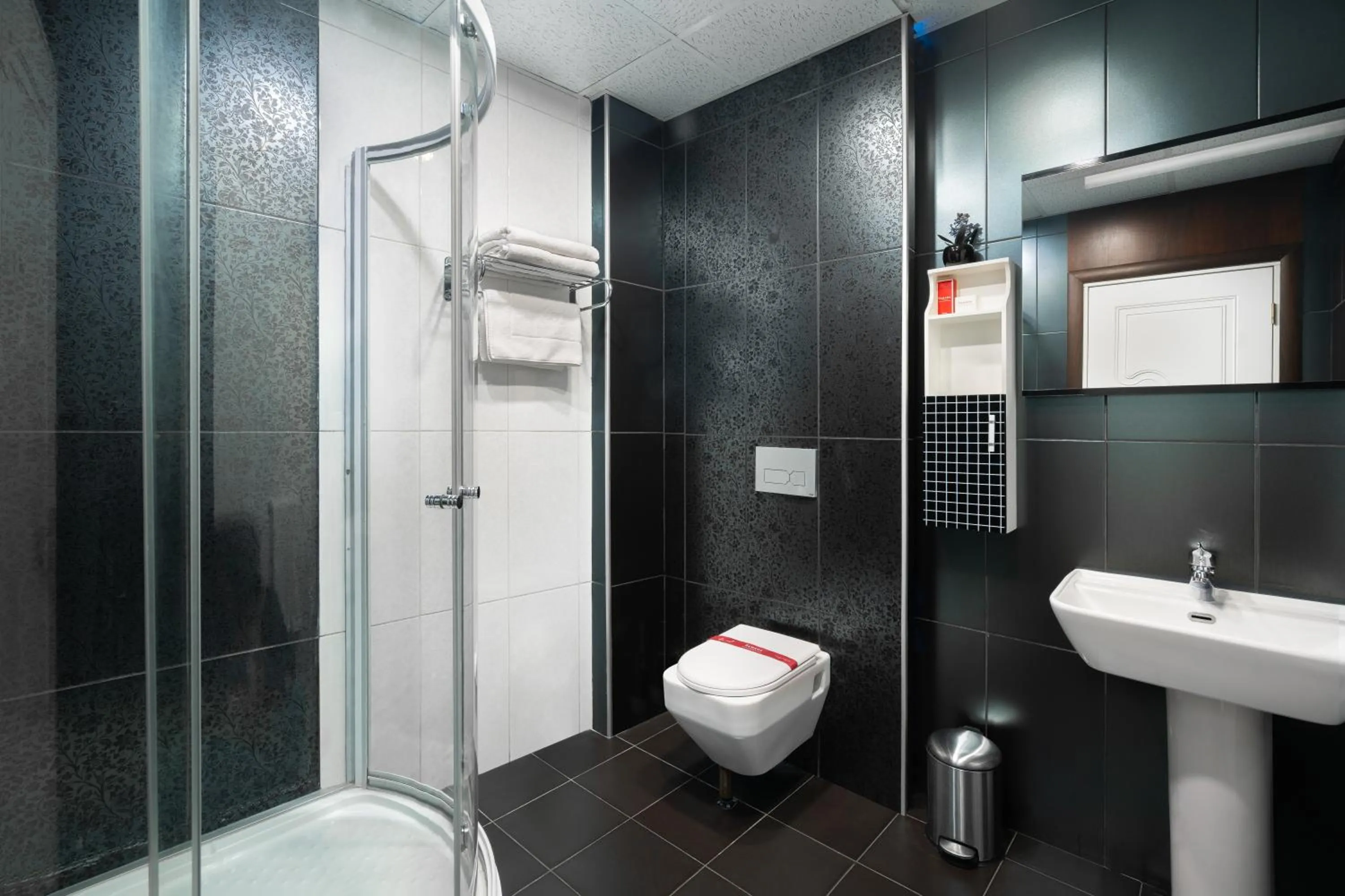 Shower in Ramada by Wyndham - Sulaymaniyah Salim Street