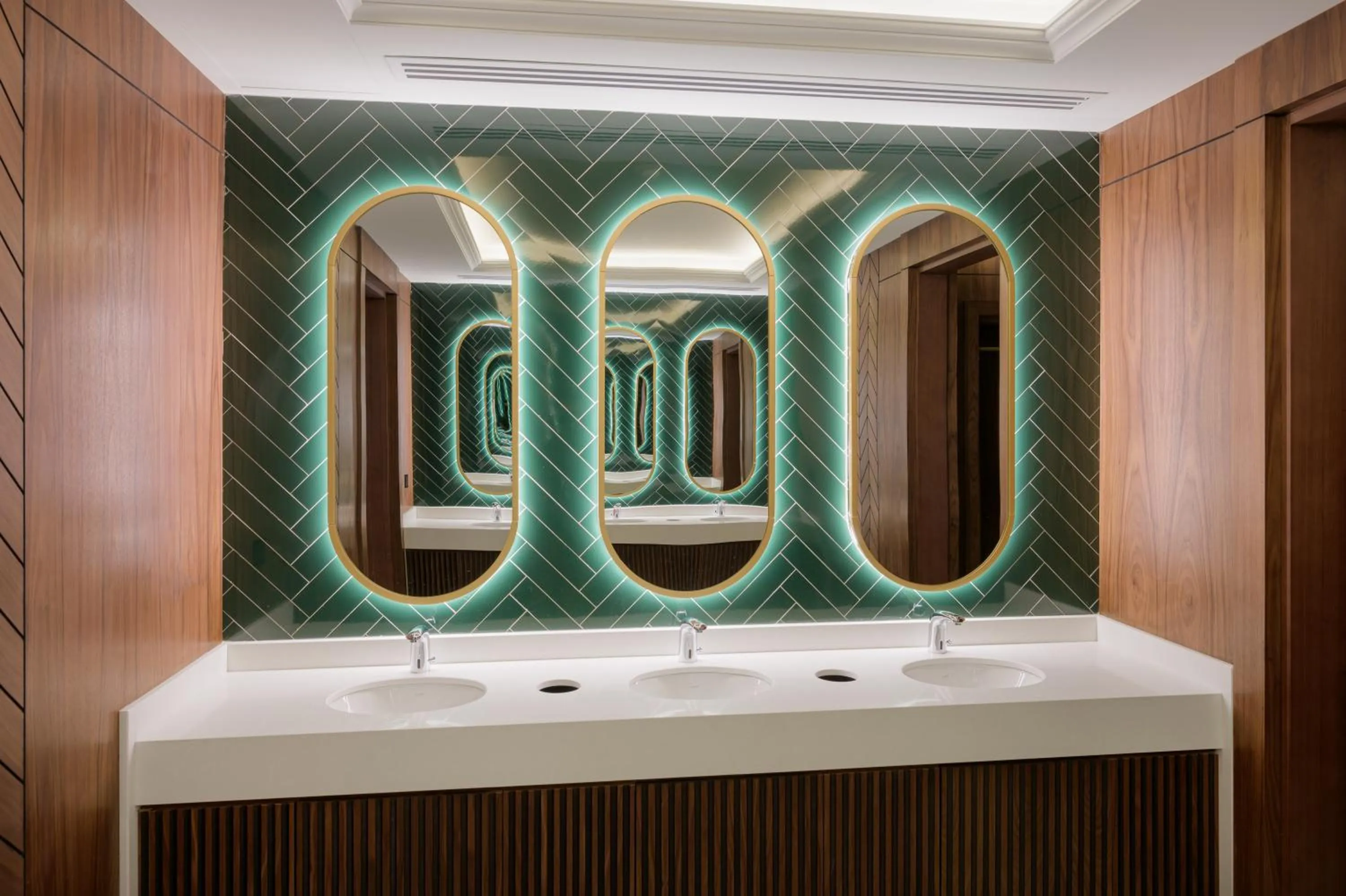 Bathroom in Ramada by Wyndham - Sulaymaniyah Salim Street