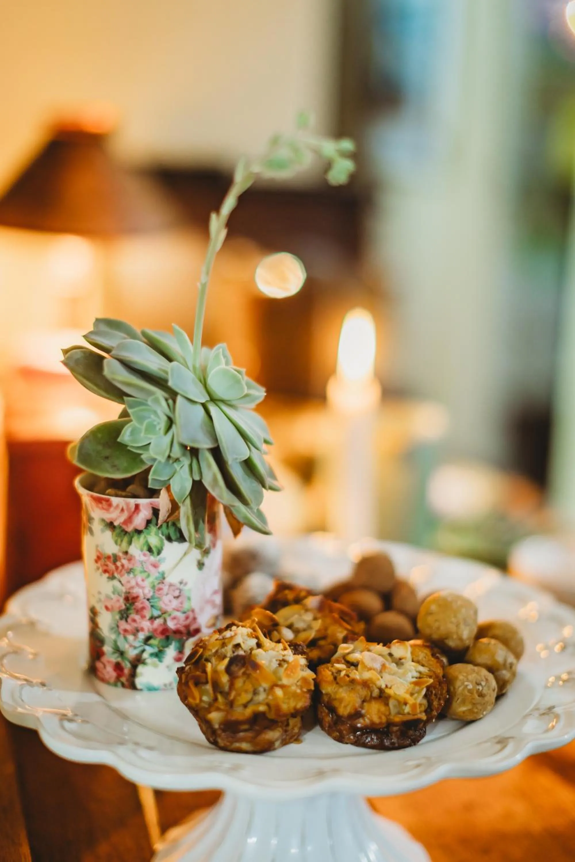 Breakfast in 17onWellington Apartments