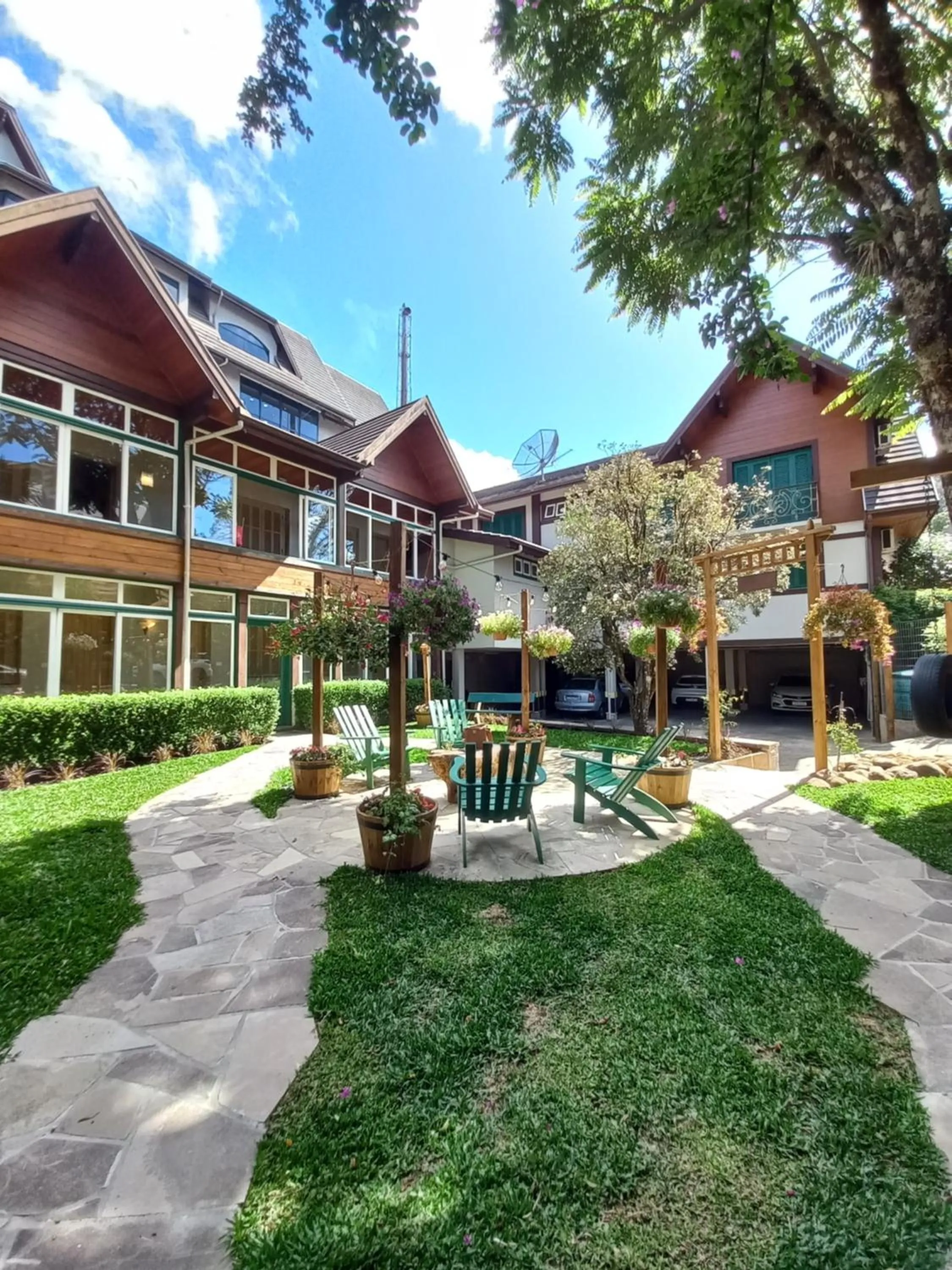 Garden in Hotel Vovó Carolina