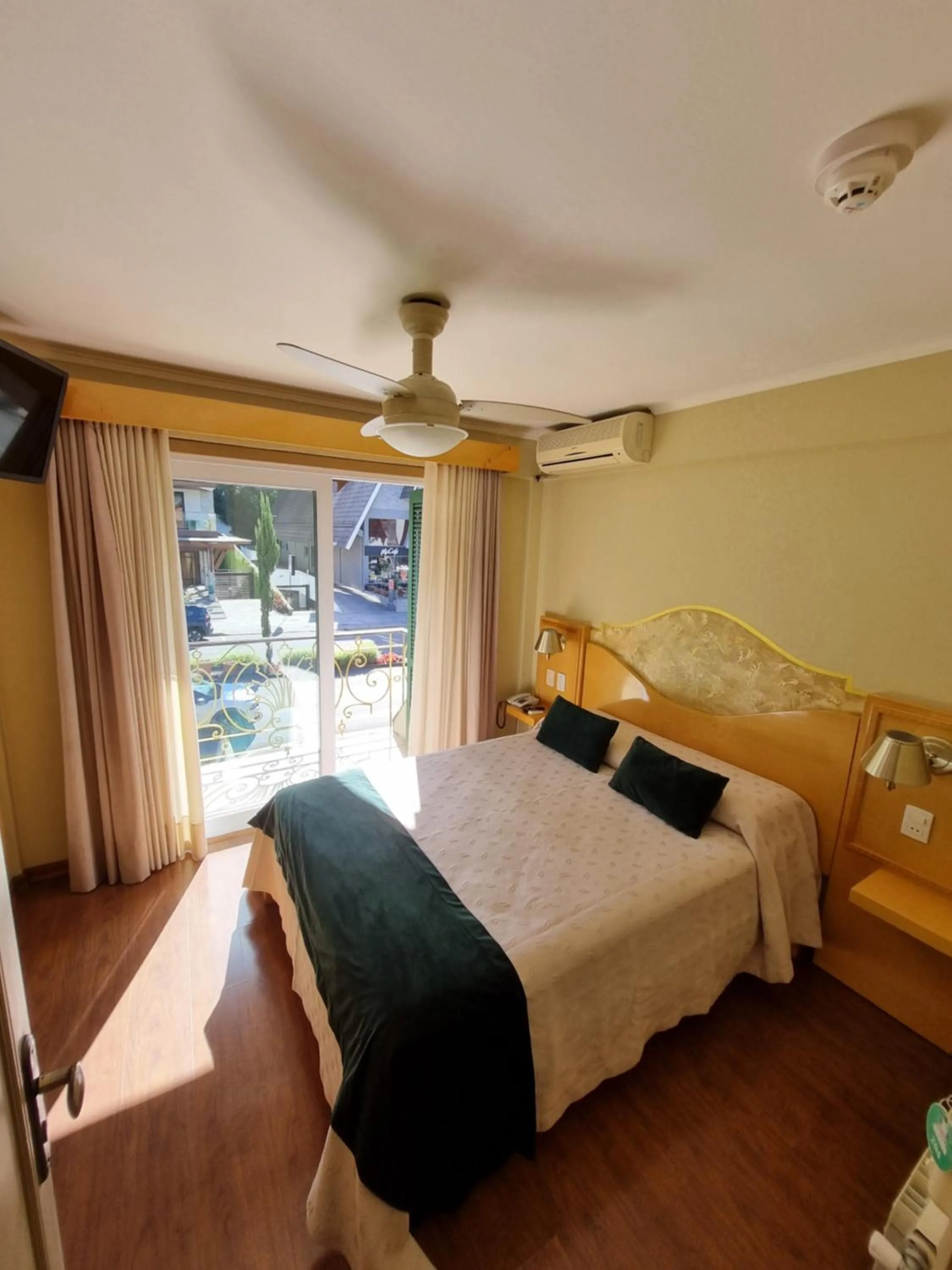 Bed in Hotel Vovó Carolina