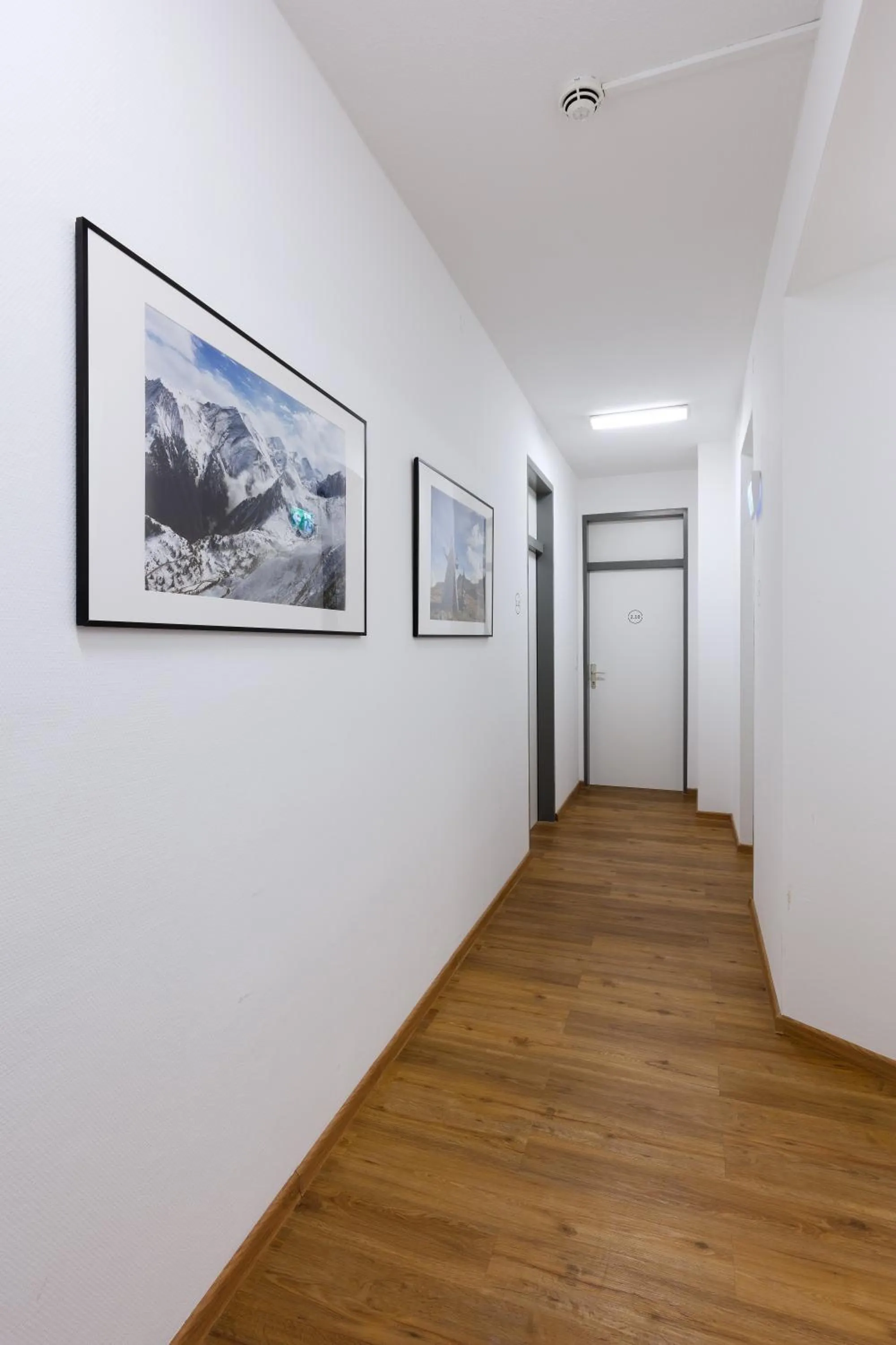 Property building in Hostel Marmota