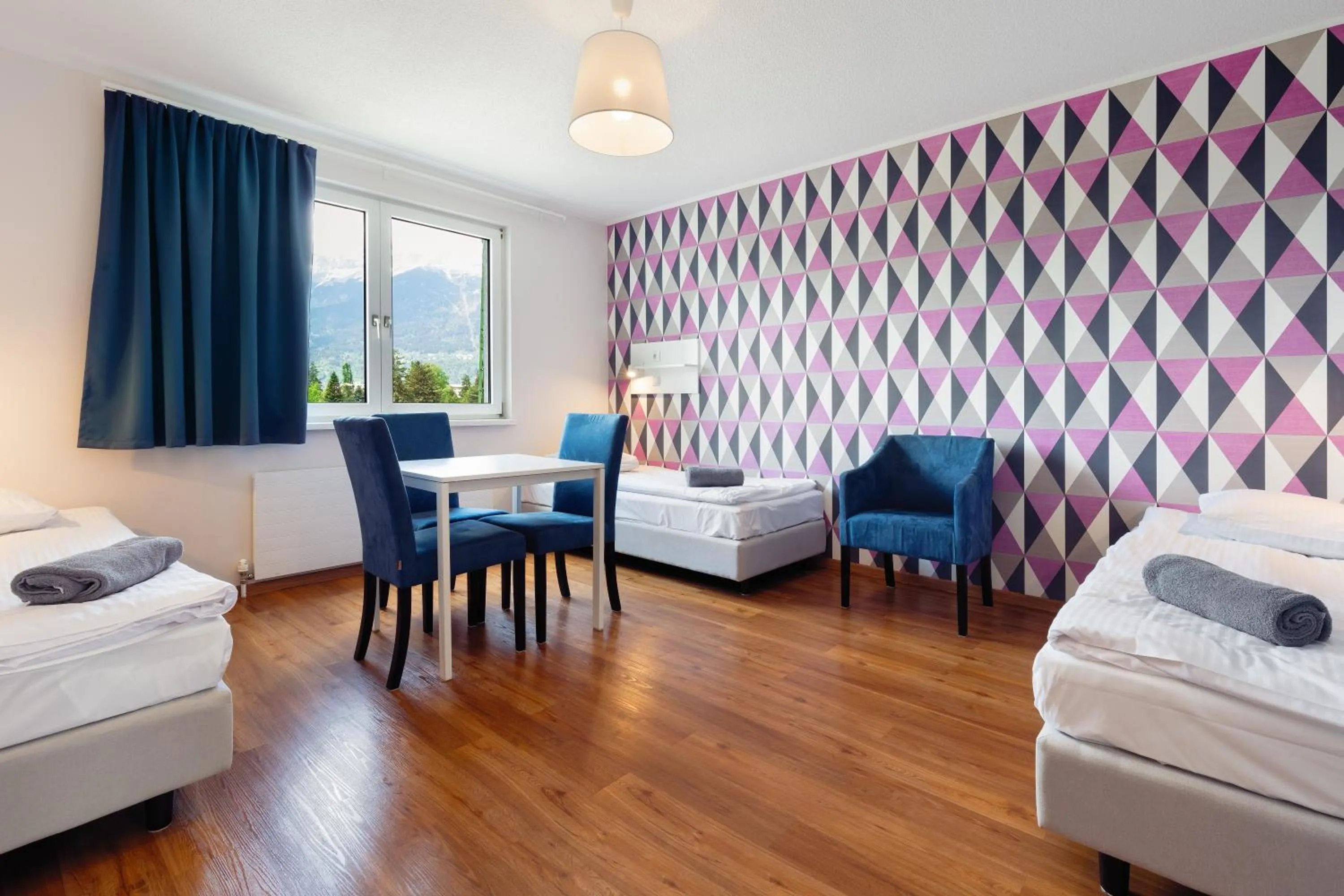 Bed in Hostel Marmota