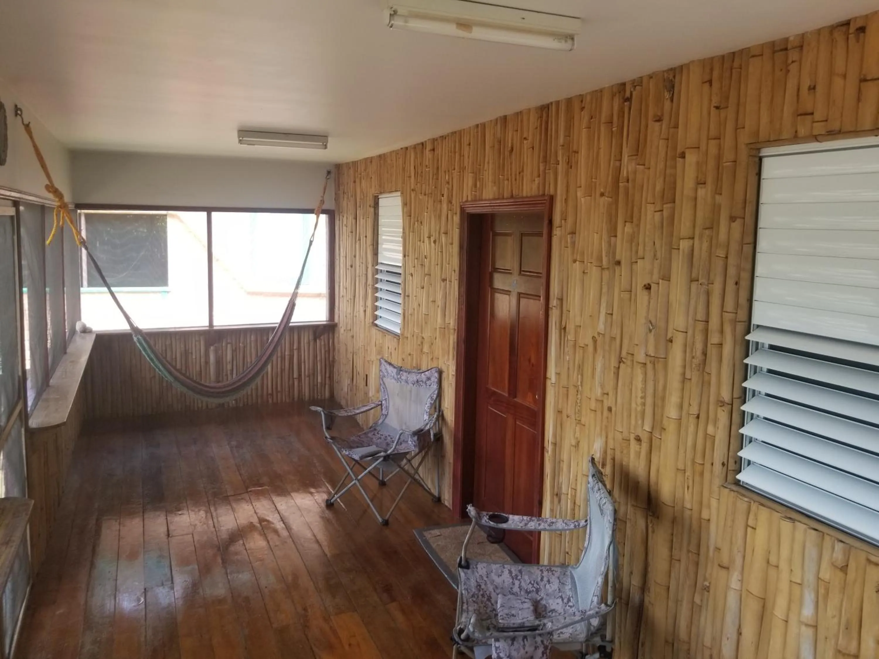 Seating area in River Bend Resort Bze