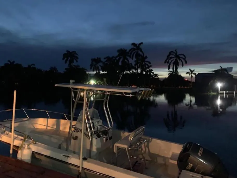 River Bend Resort Bze