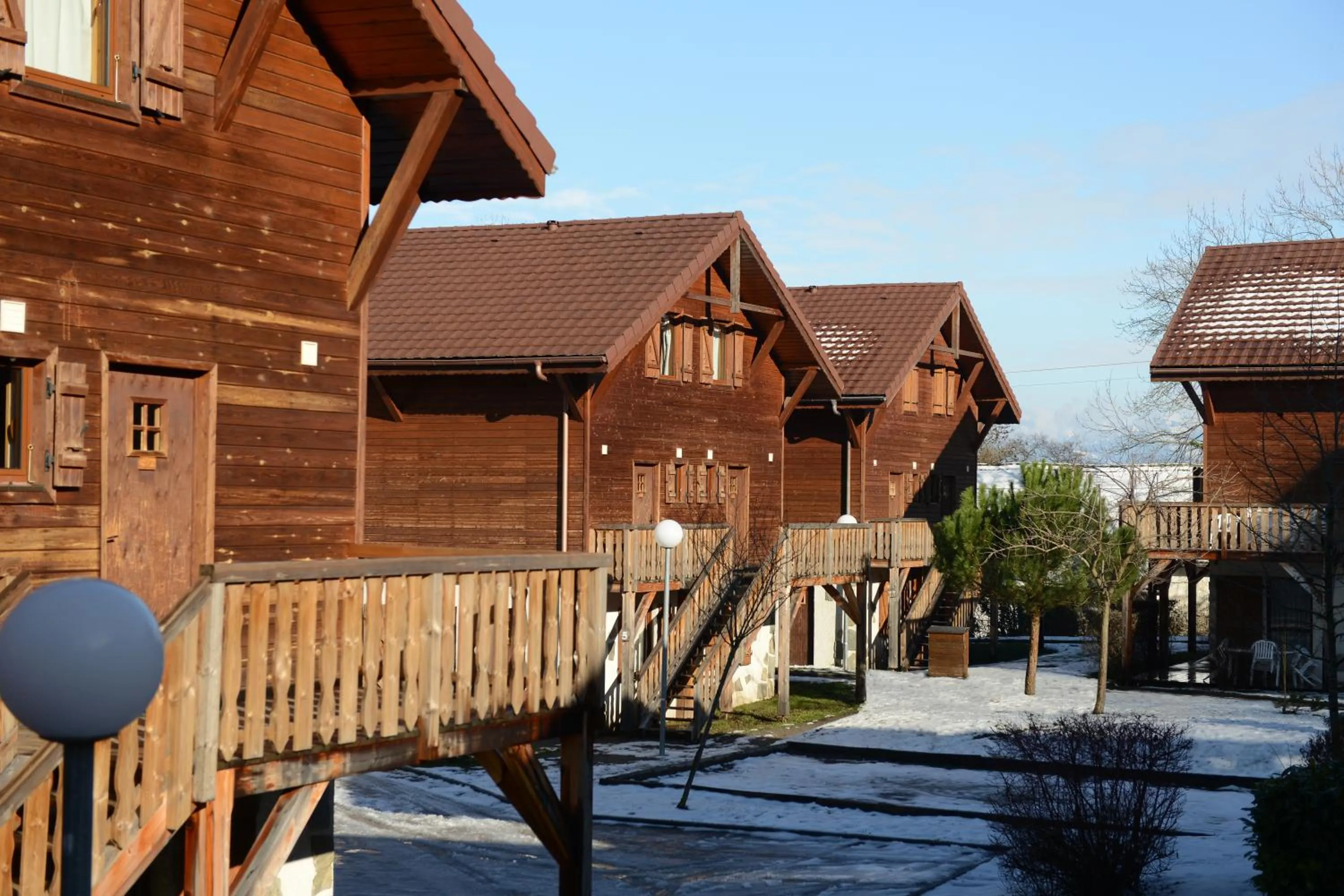 Property building in Résidence Odalys Les Chalets d'Evian