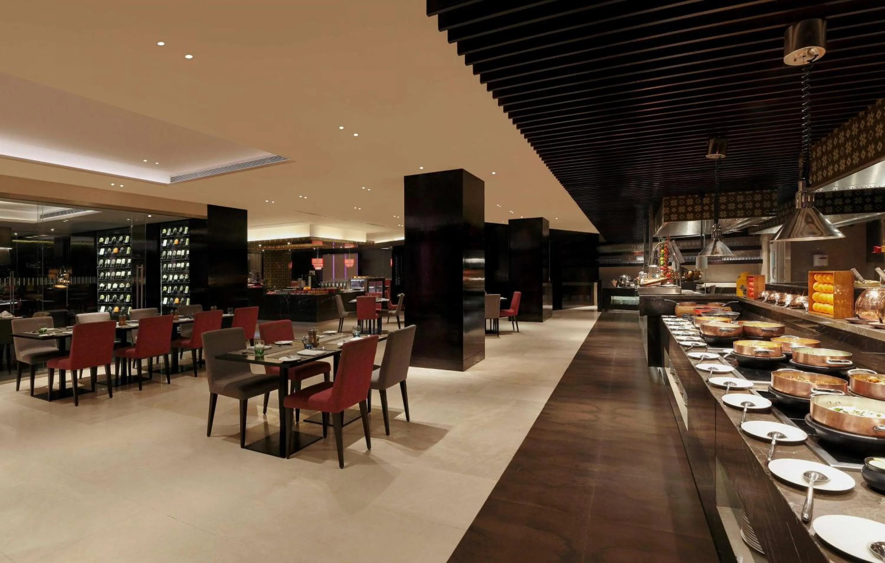 Restaurant/places to eat in Hilton Bangalore Embassy GolfLinks