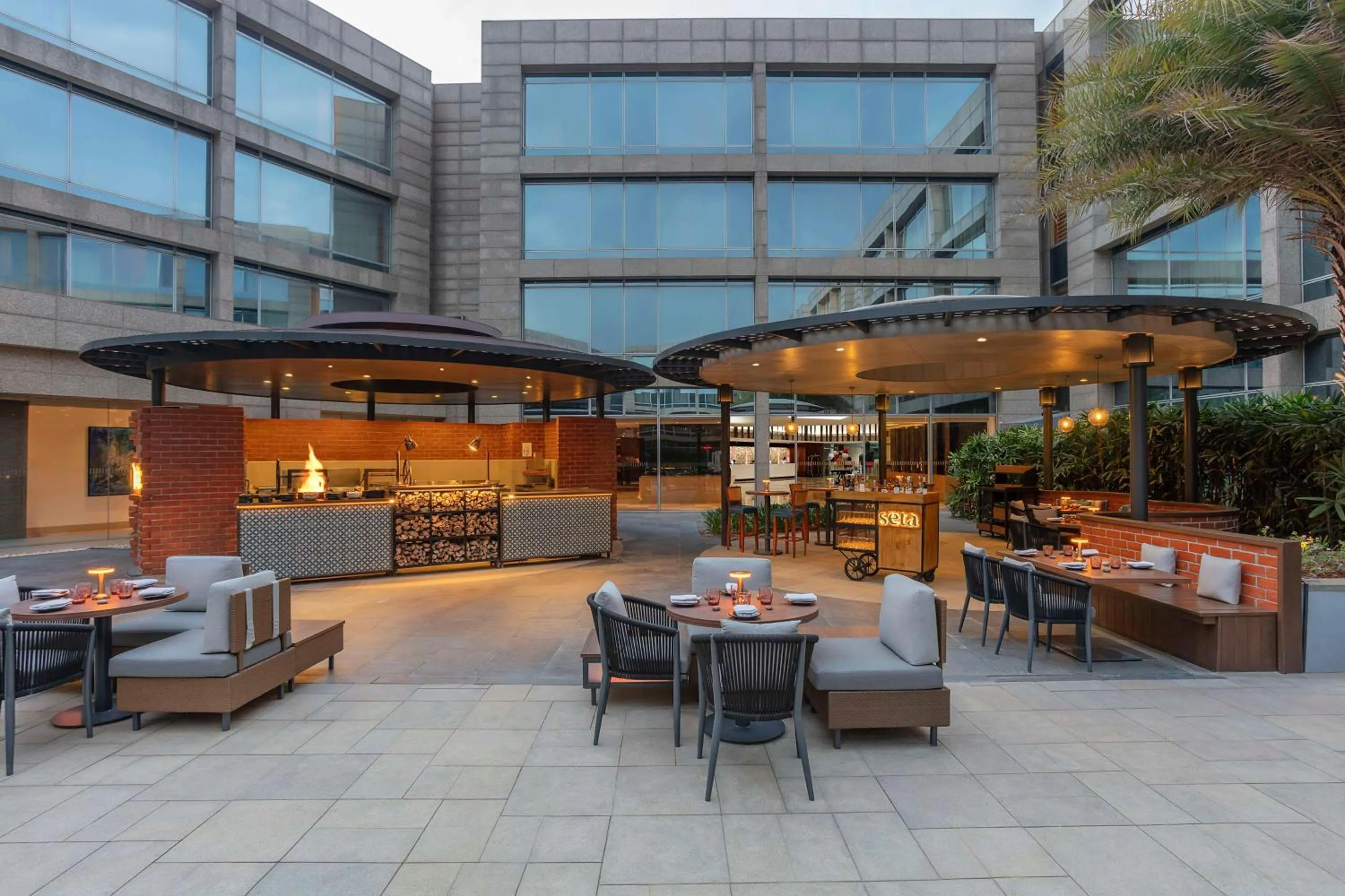 Restaurant/places to eat in Hilton Bangalore Embassy GolfLinks