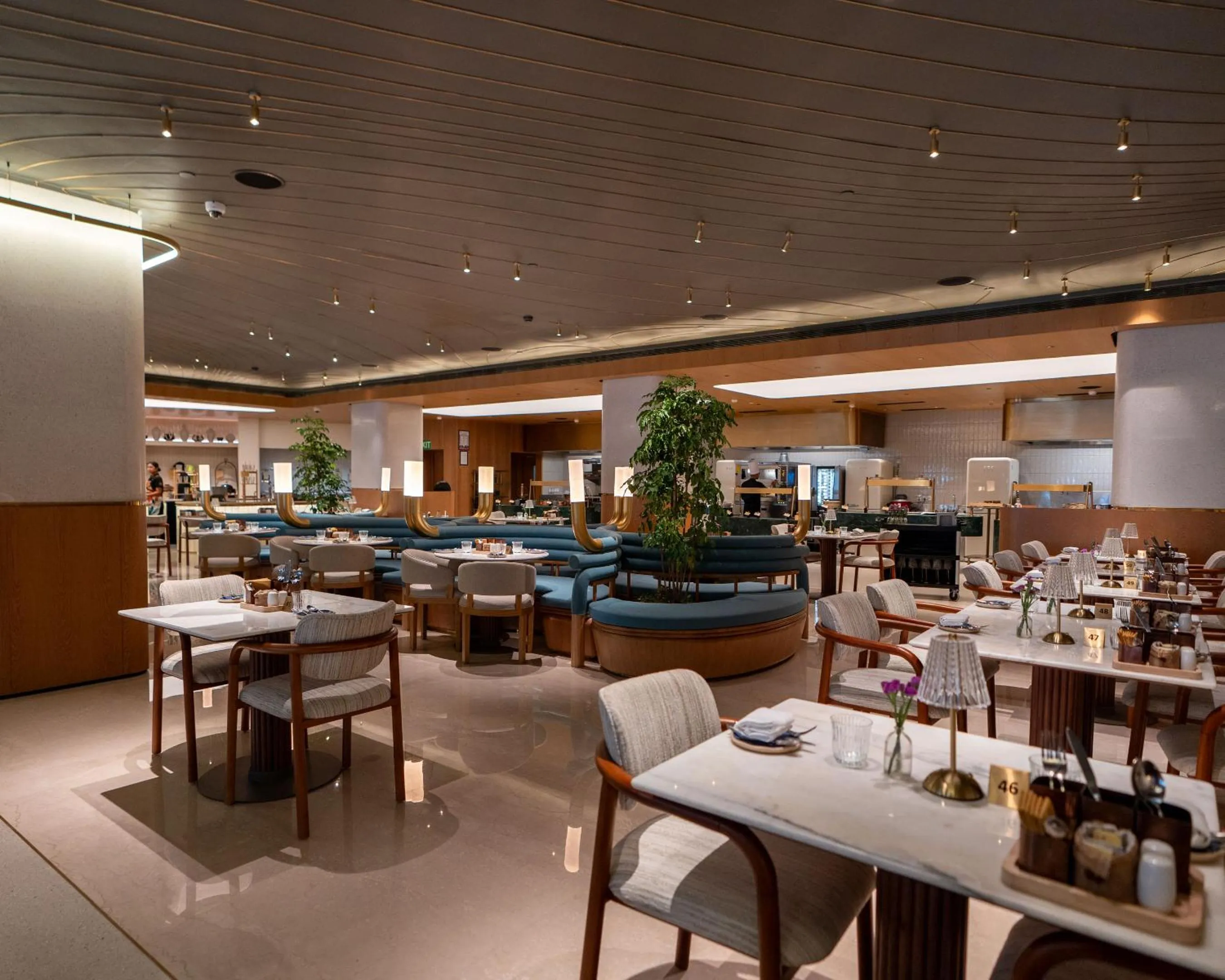 Restaurant/places to eat in Hilton Bangalore Embassy GolfLinks