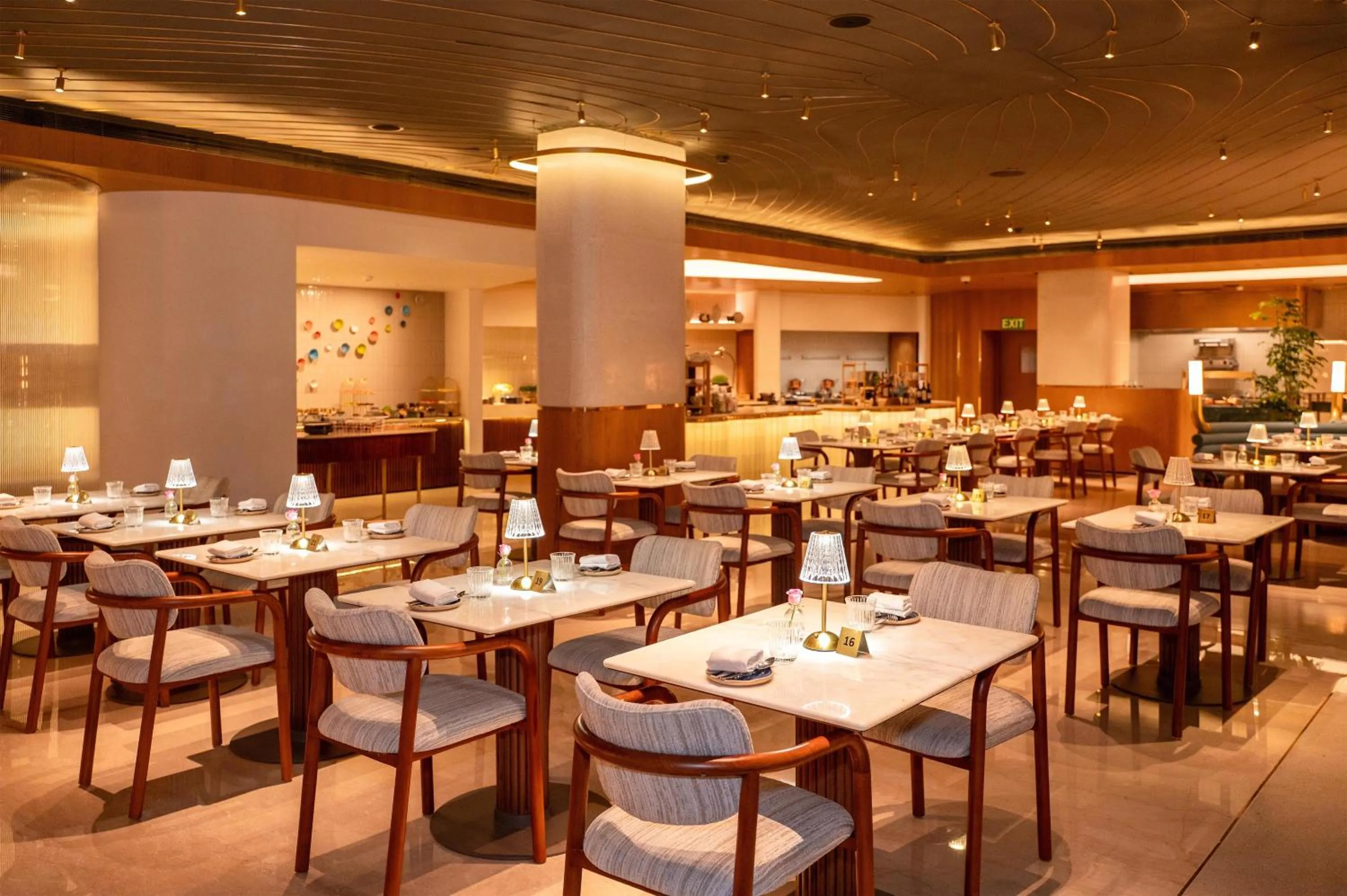 Restaurant/places to eat in Hilton Bangalore Embassy GolfLinks