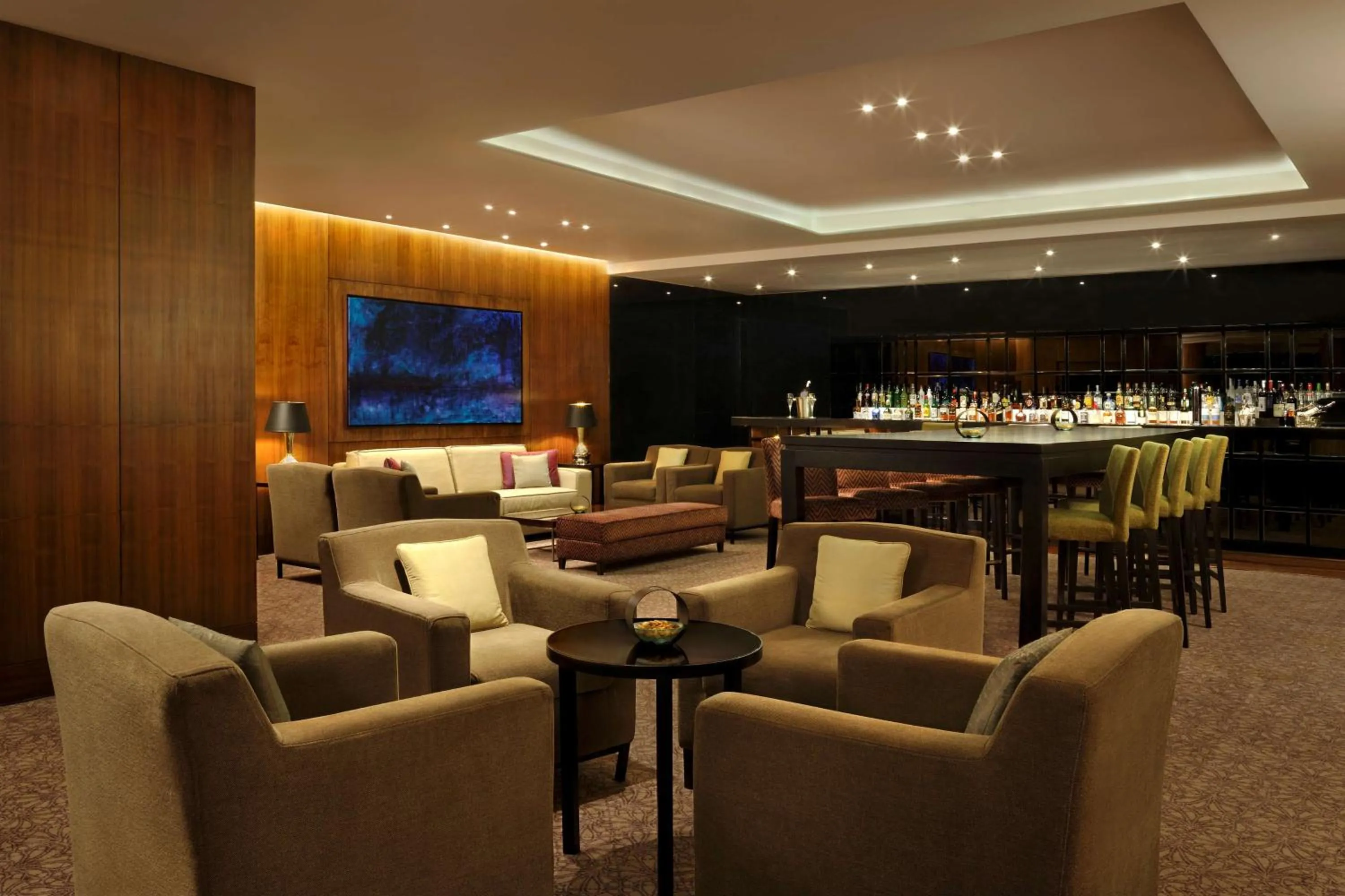 Restaurant/places to eat in Hilton Bangalore Embassy GolfLinks
