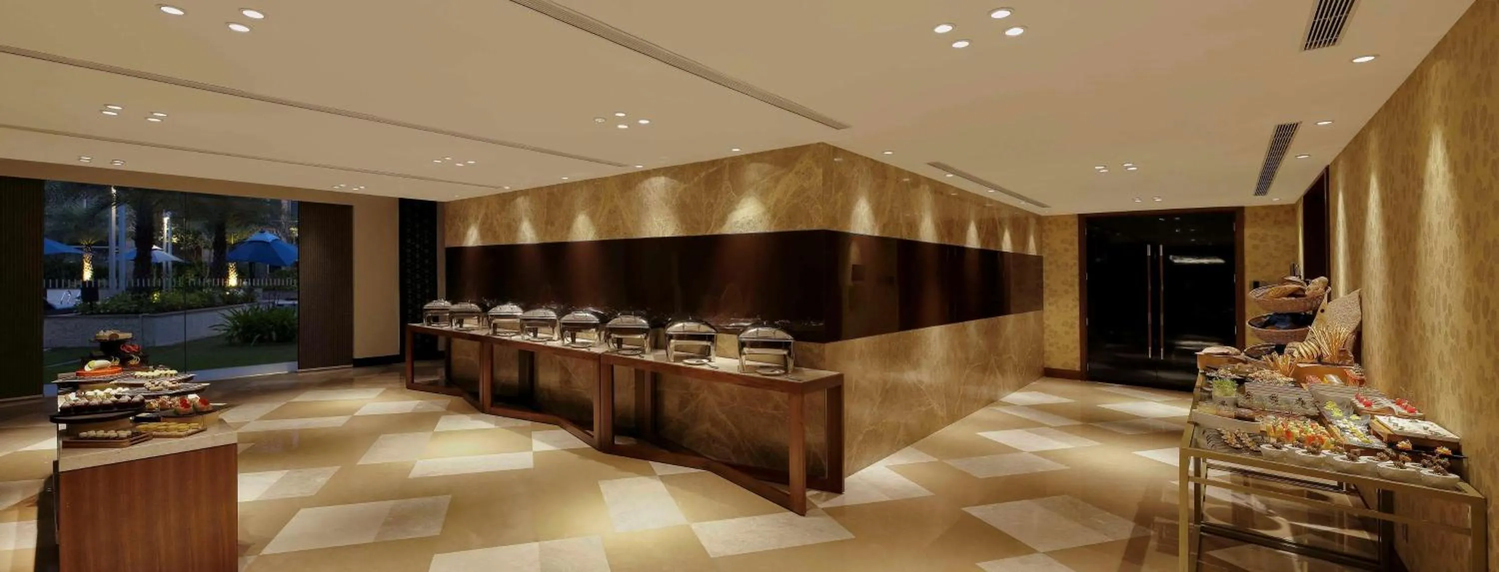 Meeting/conference room in Hilton Bangalore Embassy GolfLinks