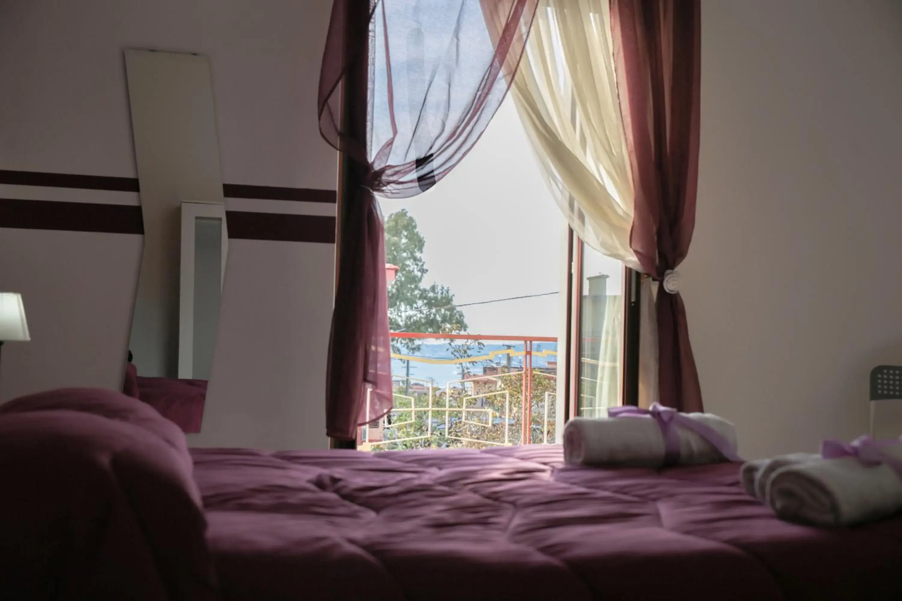 Quadruple Room with Sea View in B&B Magma Quadruple Room with Sea View in B&B Magma