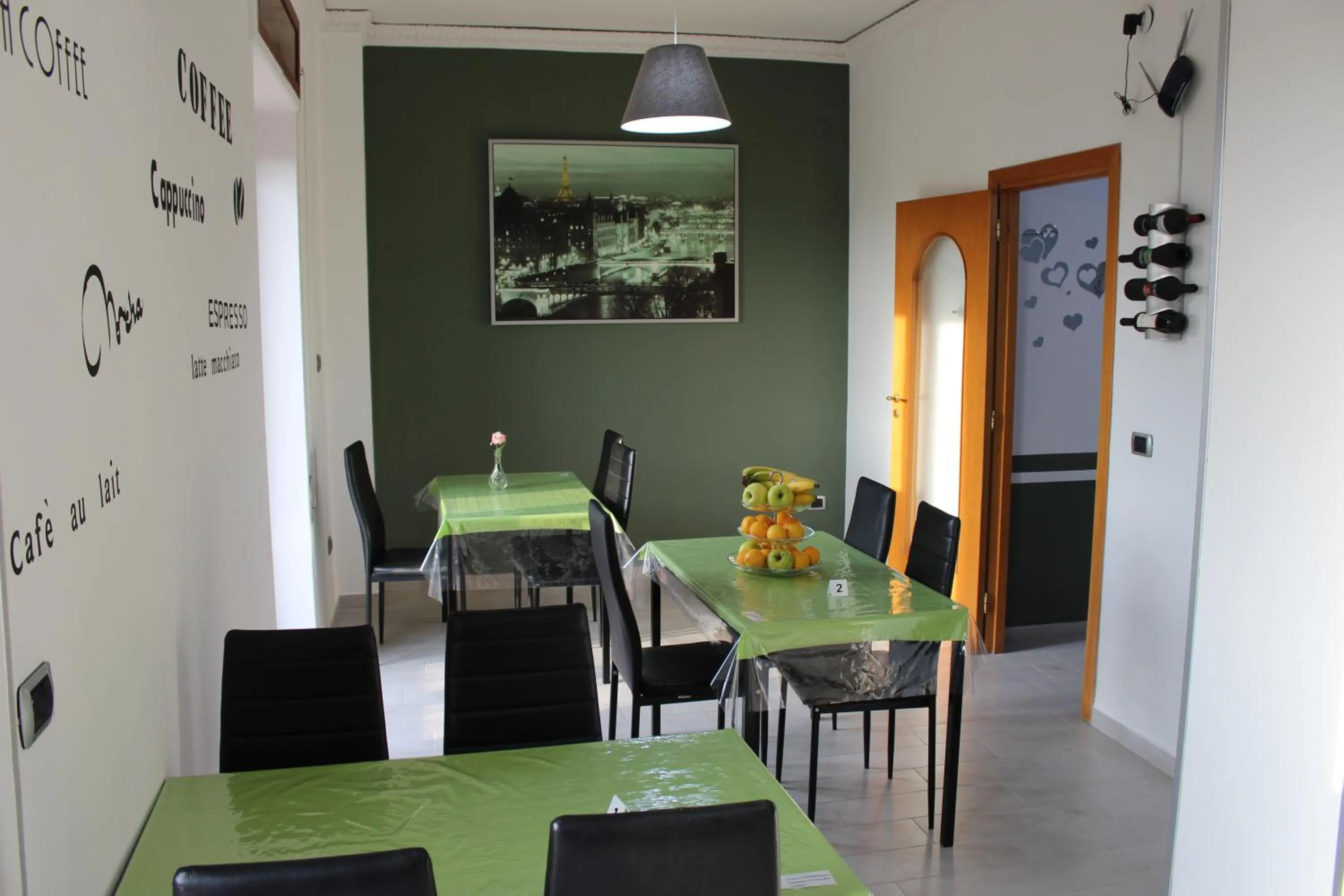 Dining area in B&B Magma