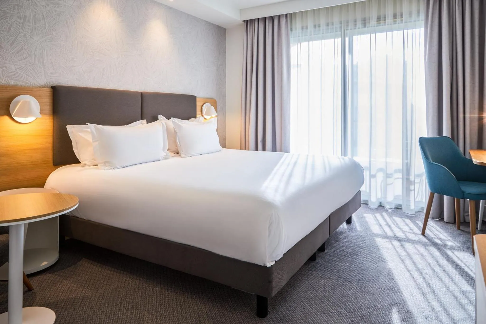 Photo of the whole room, Bed in Holiday Inn Perpignan by IHG