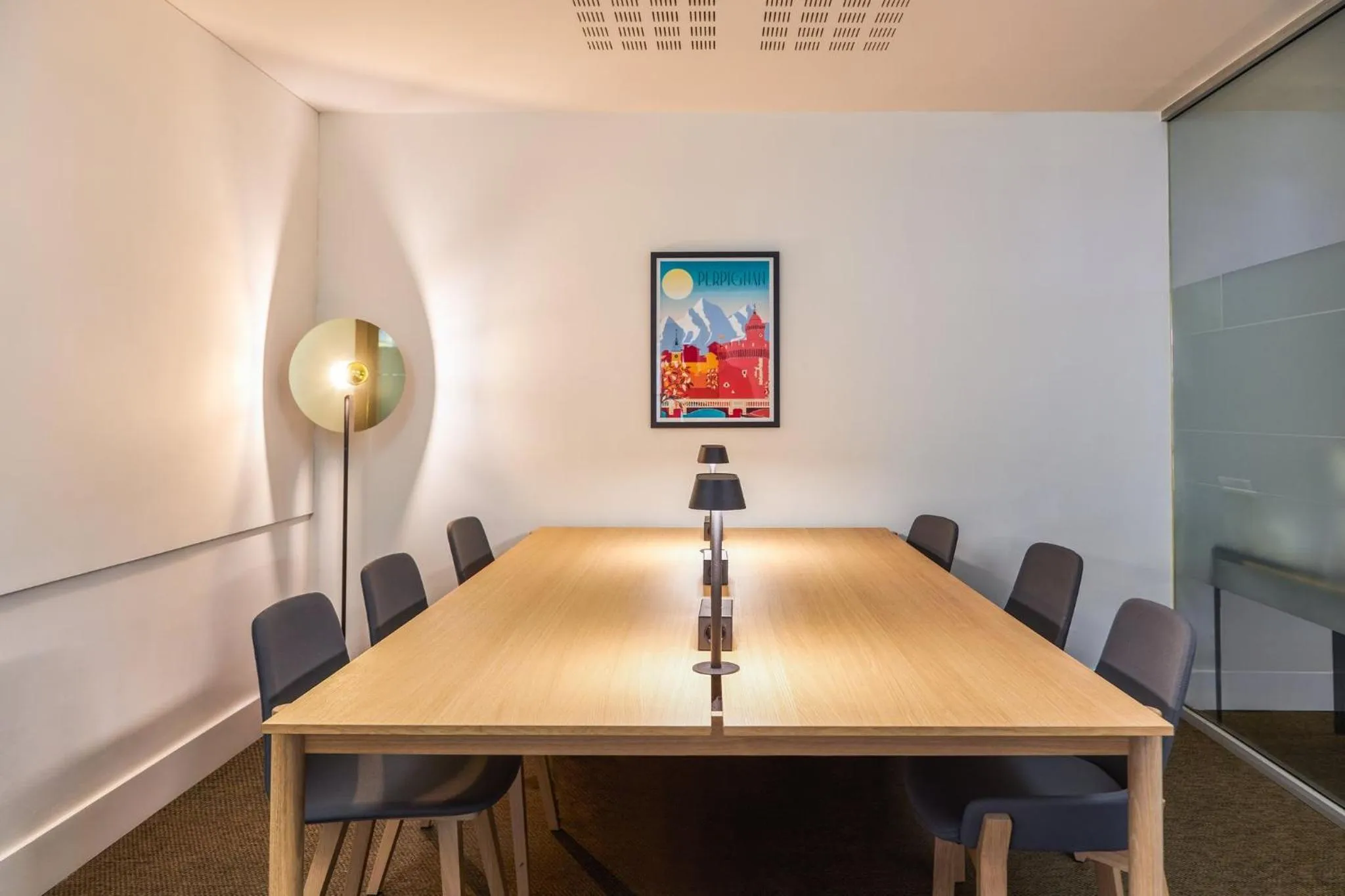 Meeting/conference room in Holiday Inn Perpignan by IHG