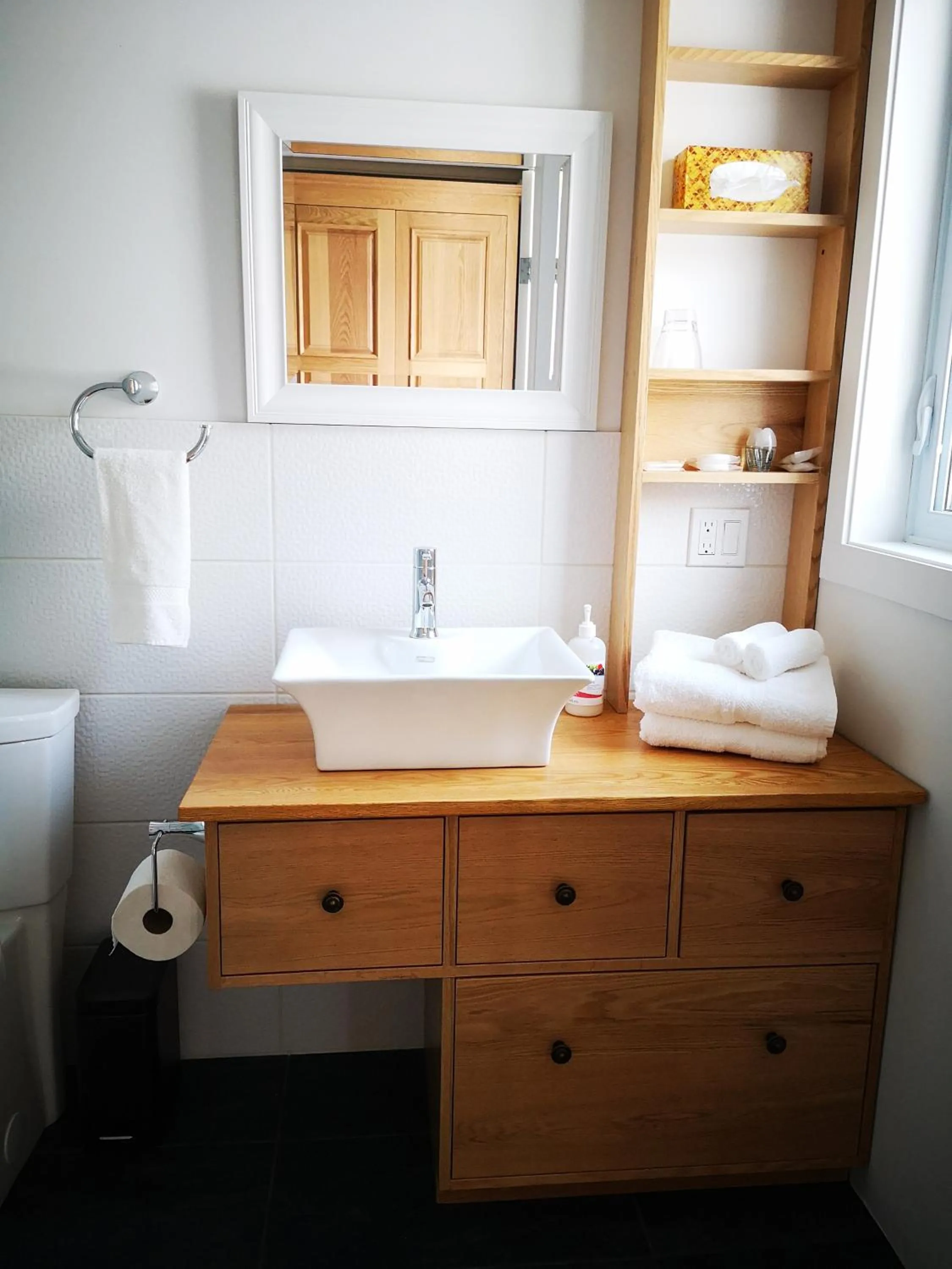 Bathroom in Au Cachalot Caché le gîte hôtel
