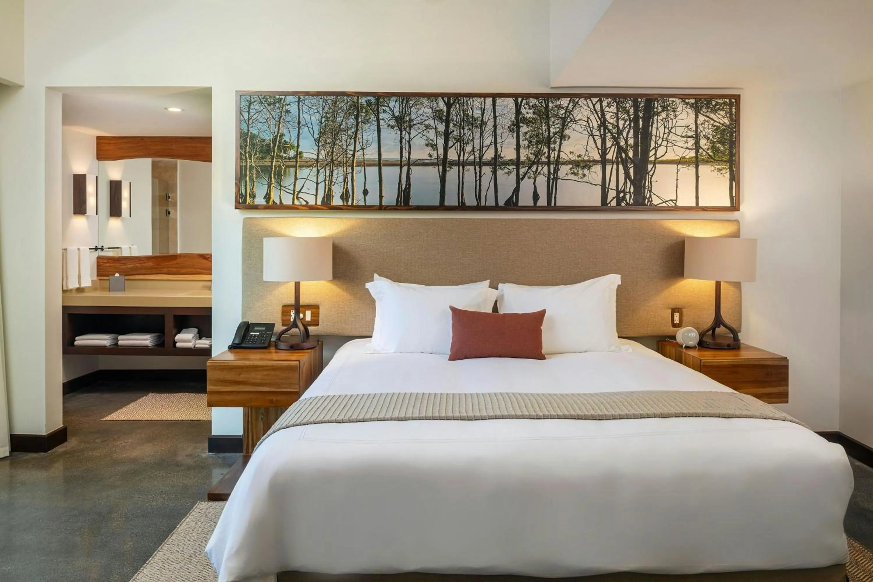 Photo of the whole room, Bed in El Mangroove Papagayo, Autograph Collection