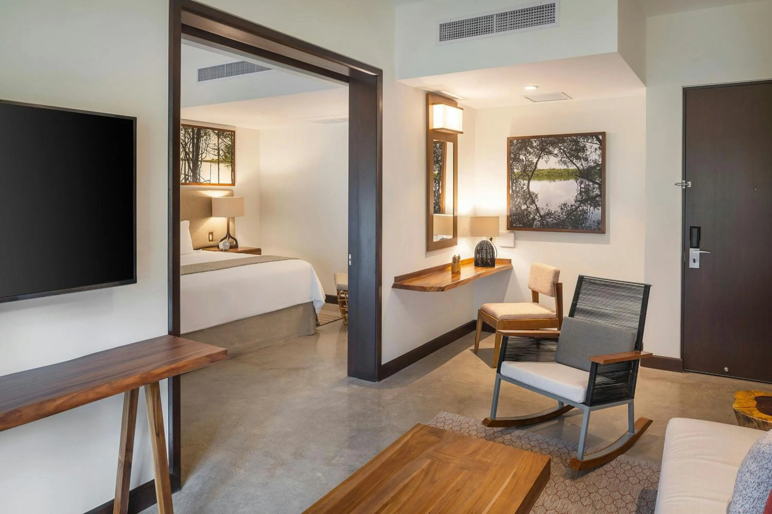 Photo of the whole room, Bed in El Mangroove Papagayo, Autograph Collection