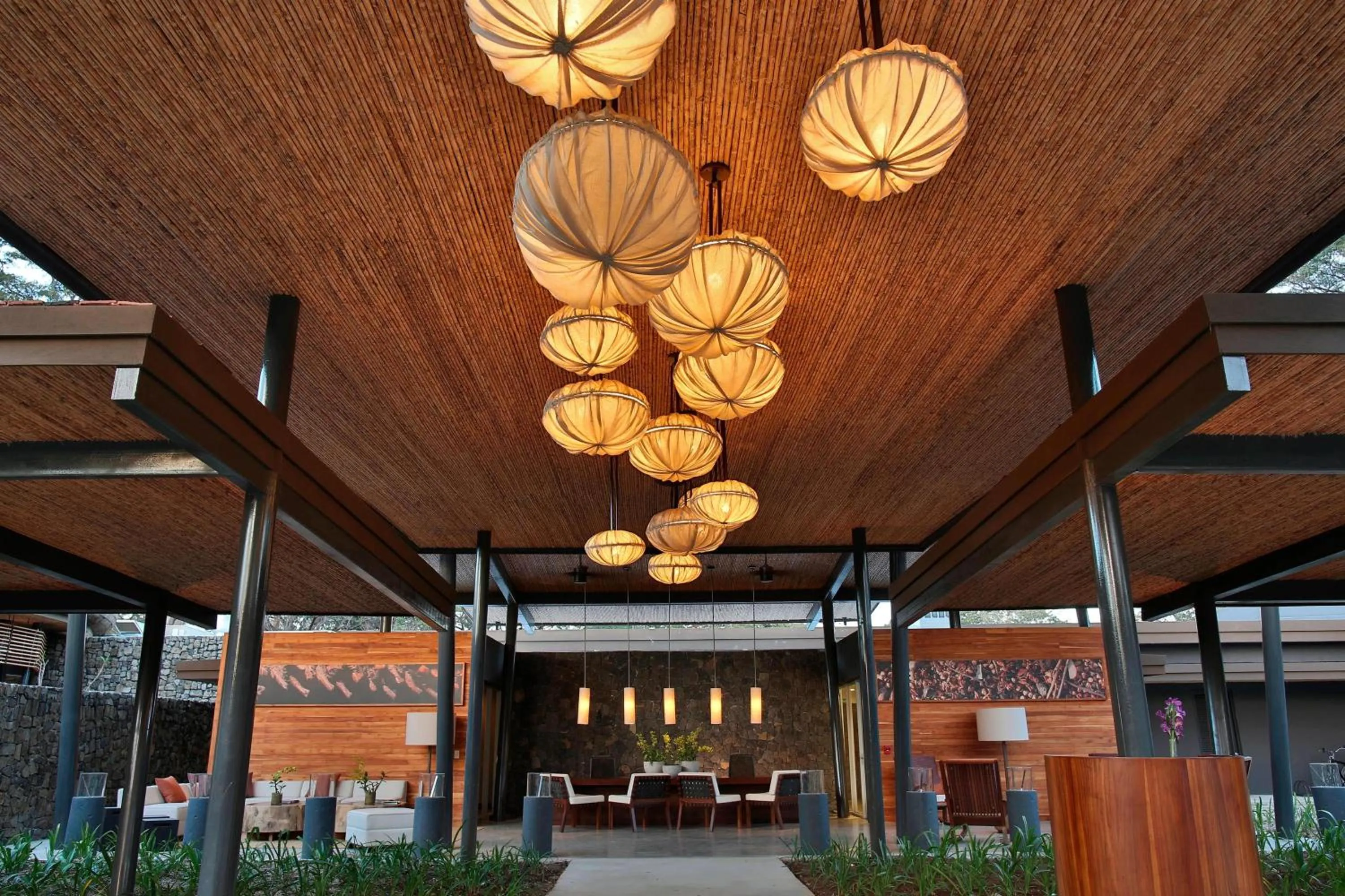 Lobby or reception in El Mangroove Papagayo, Autograph Collection