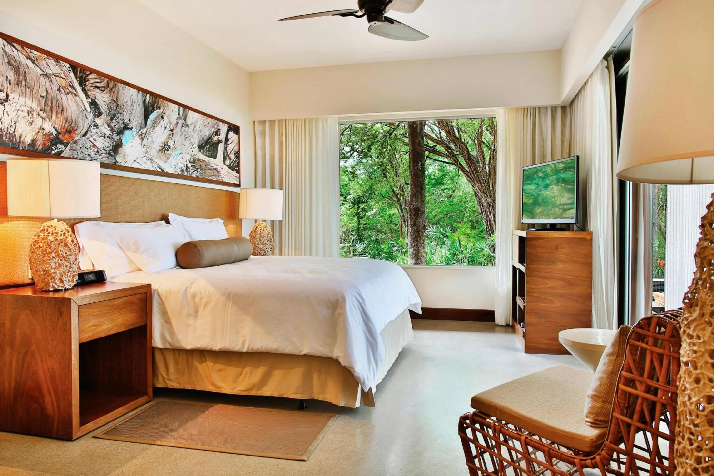 Bedroom, Bed in El Mangroove Papagayo, Autograph Collection
