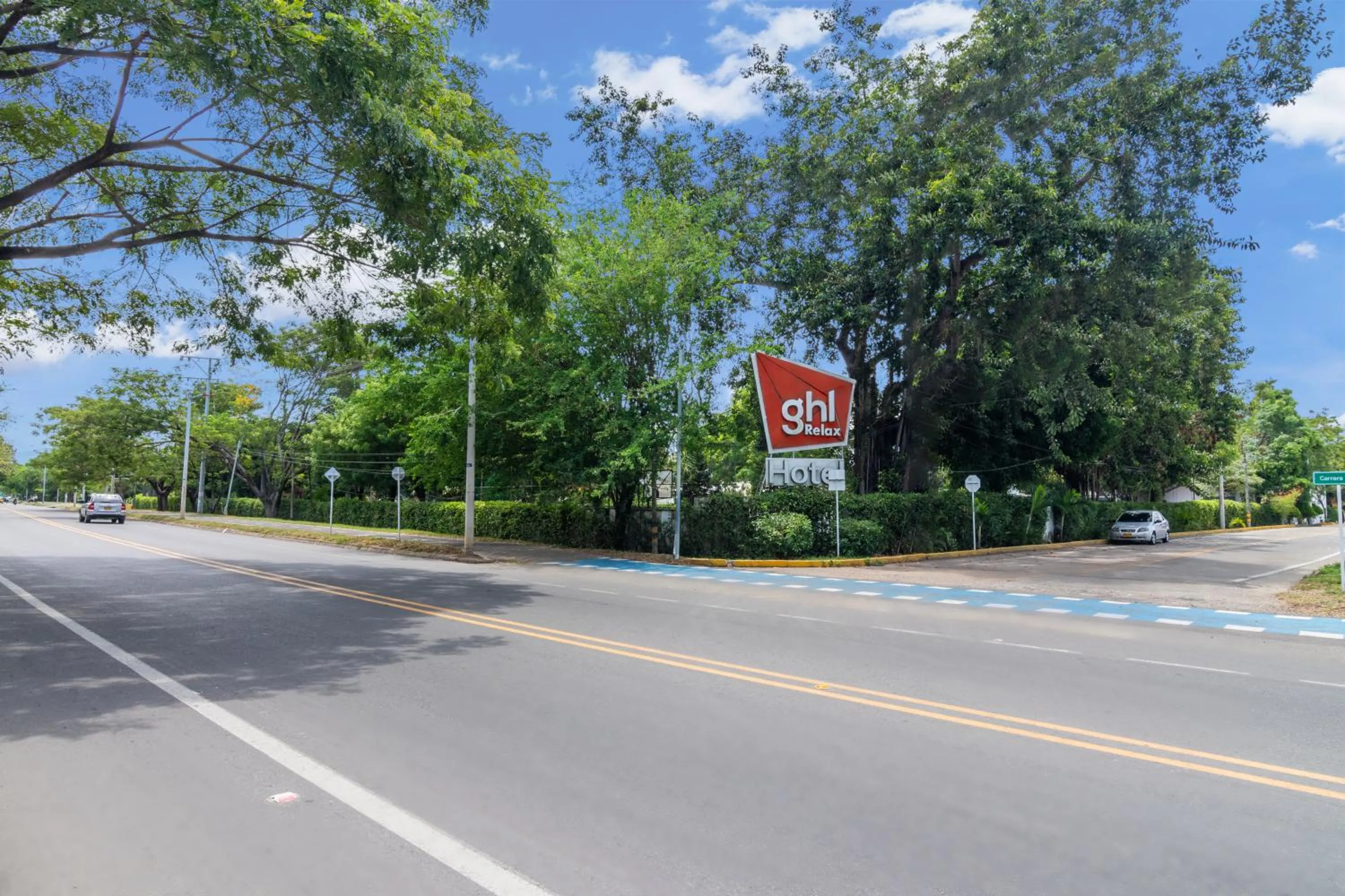 Day in GHL Hotel Club el Puente