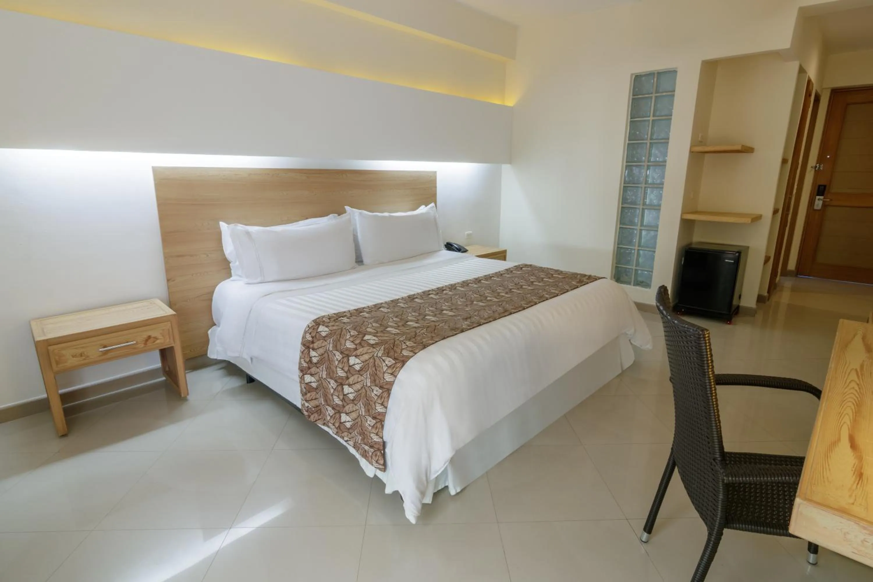 Bed in GHL Hotel Club el Puente