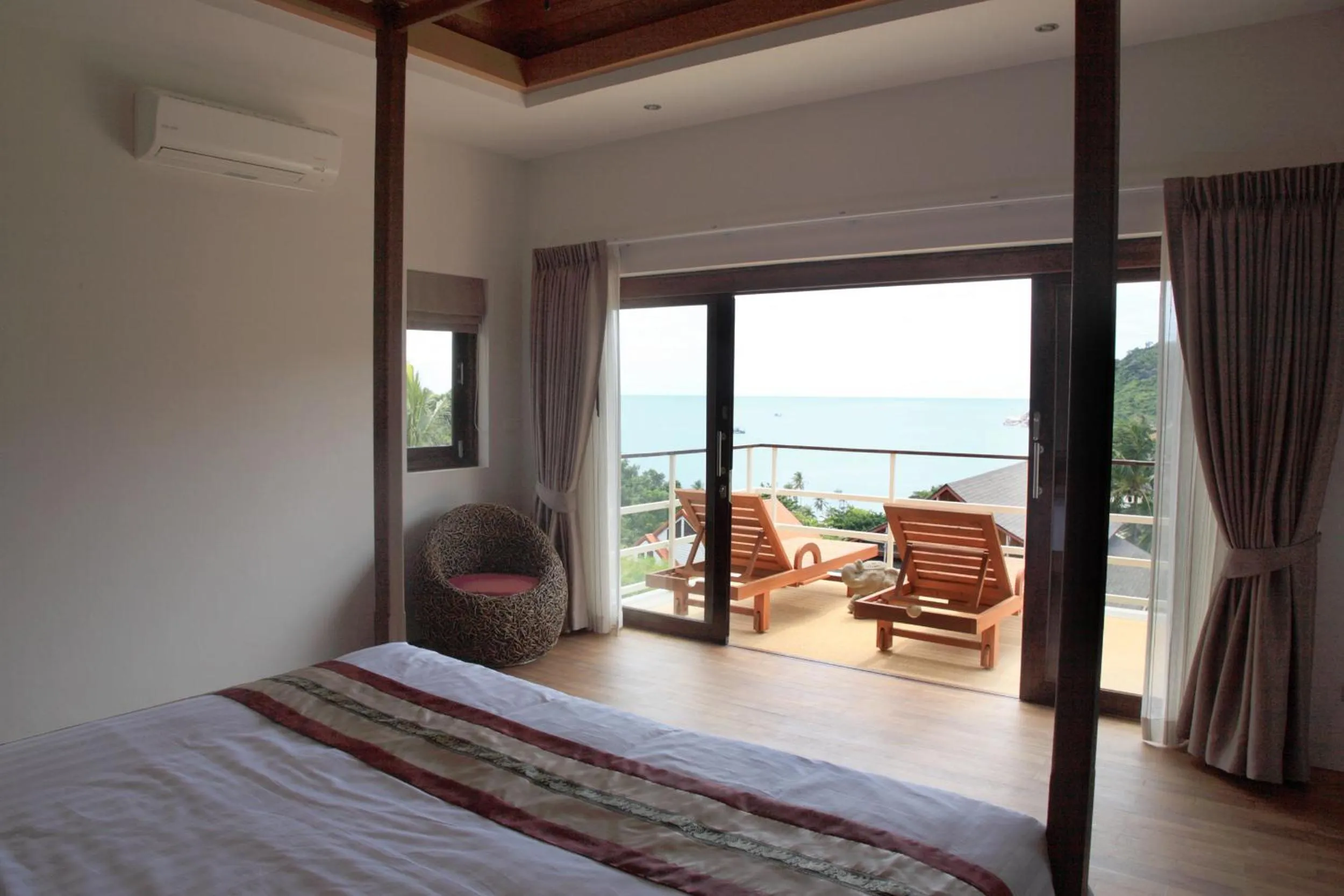 View (from property/room), Bed in Koh Phangan Pavilions Serviced Apartments