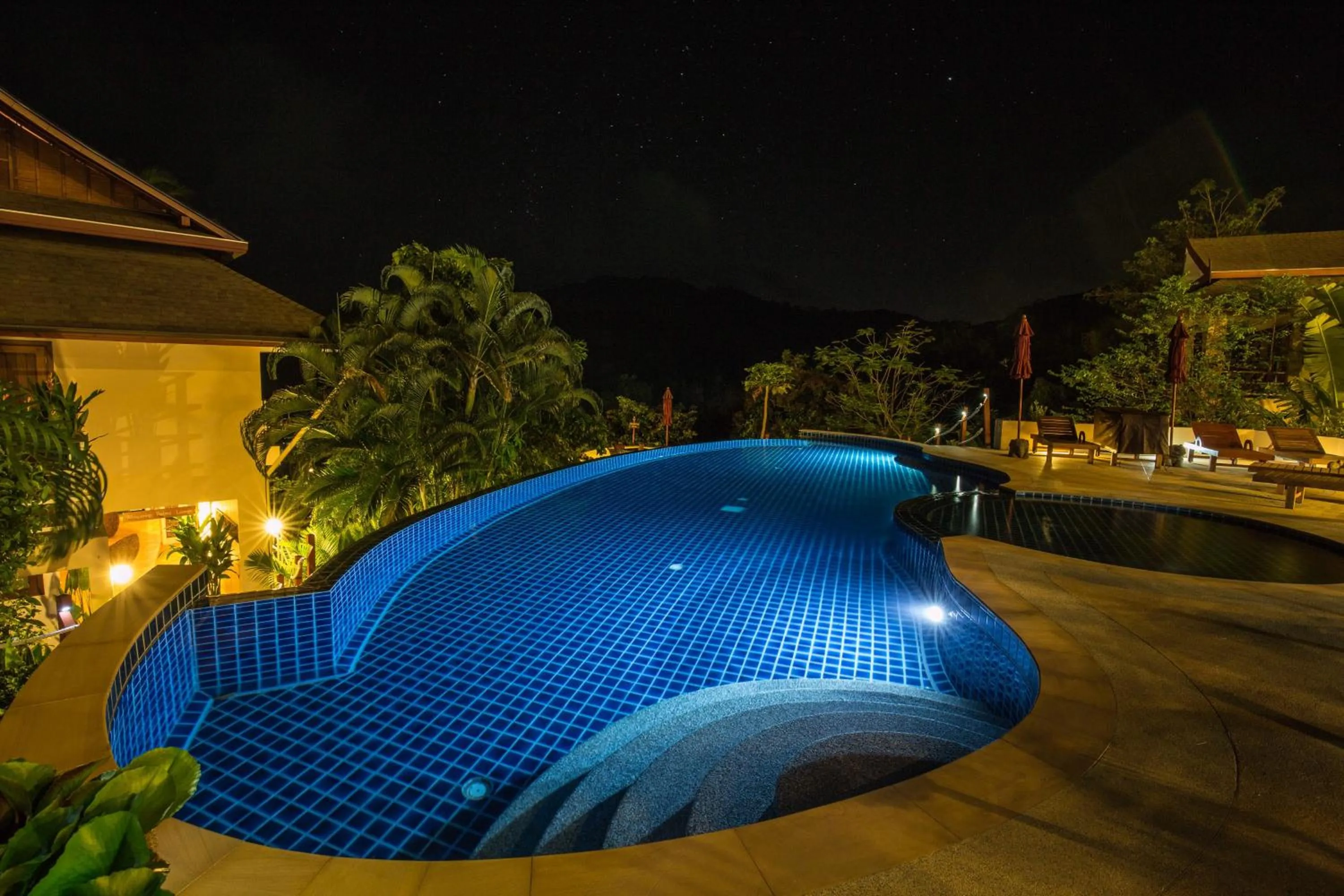 Koh Phangan Pavilions Serviced Apartments