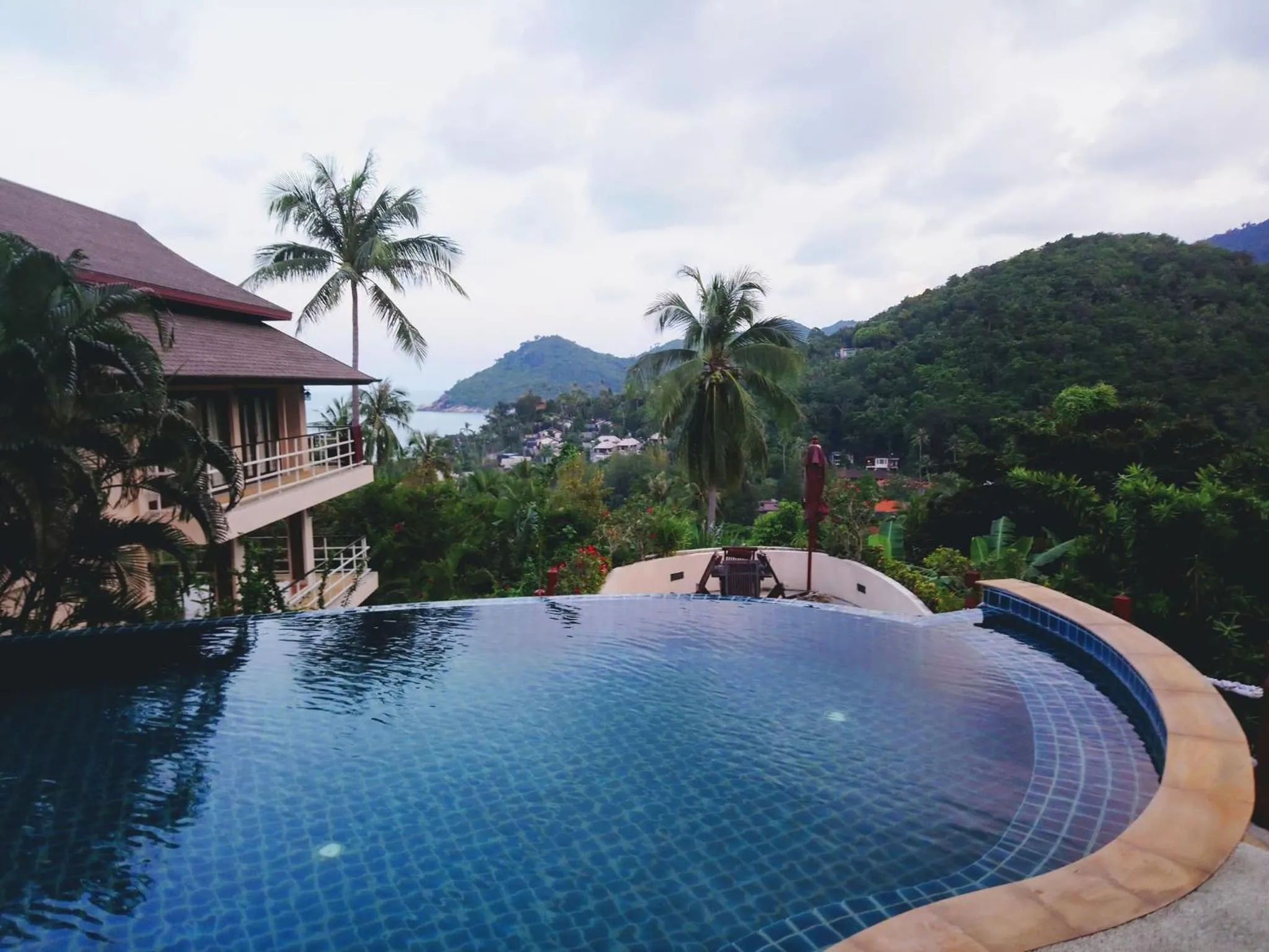 Swimming pool in Koh Phangan Pavilions Serviced Apartments