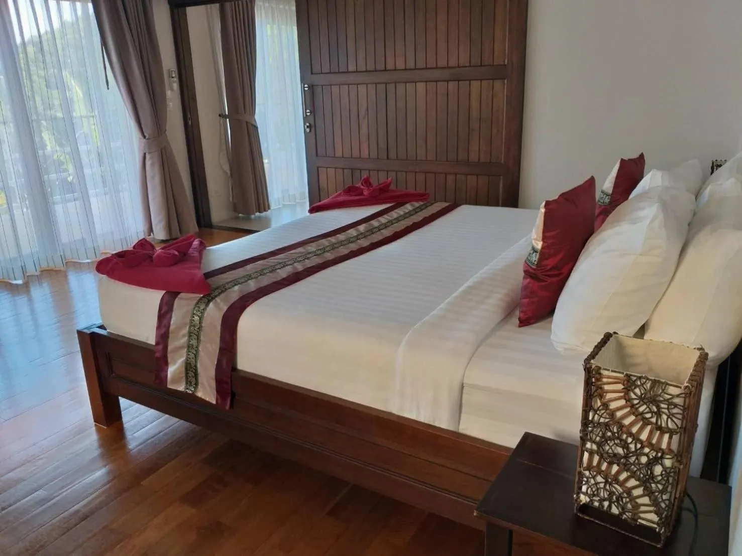 Breakfast, Bed in Koh Phangan Pavilions Serviced Apartments
