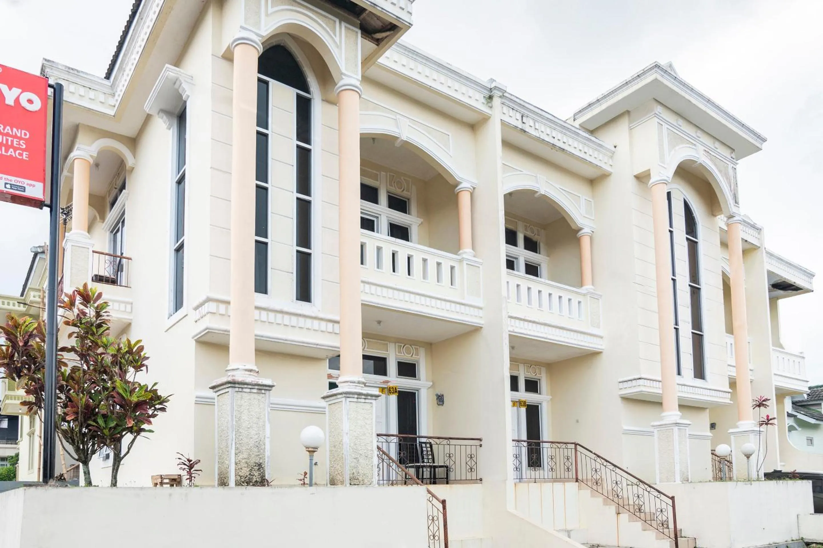 Facade/entrance in Hotel O Grand Suites Palace Syariah