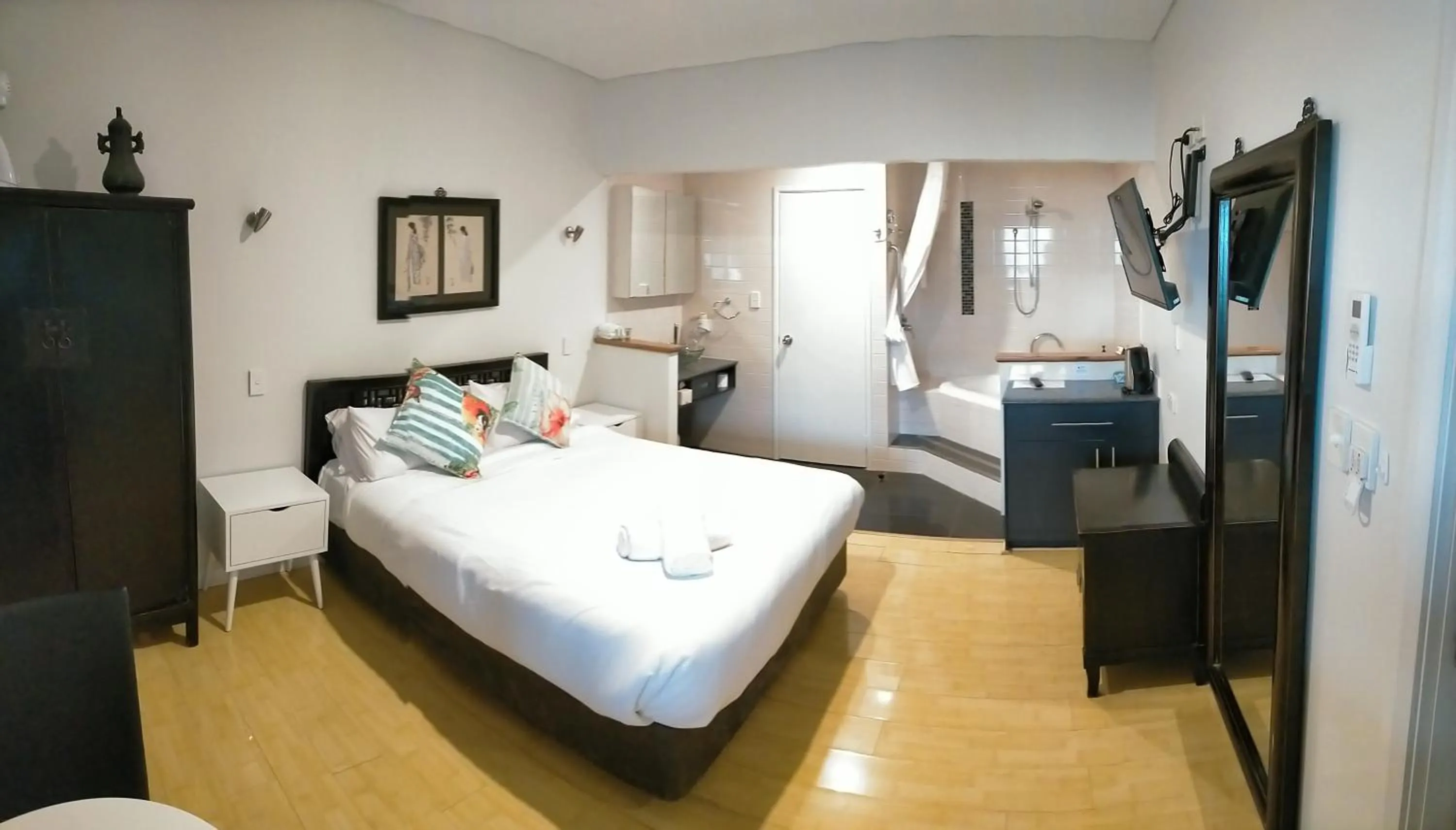 Bed in Dunsborough Bay Village Resort Suites