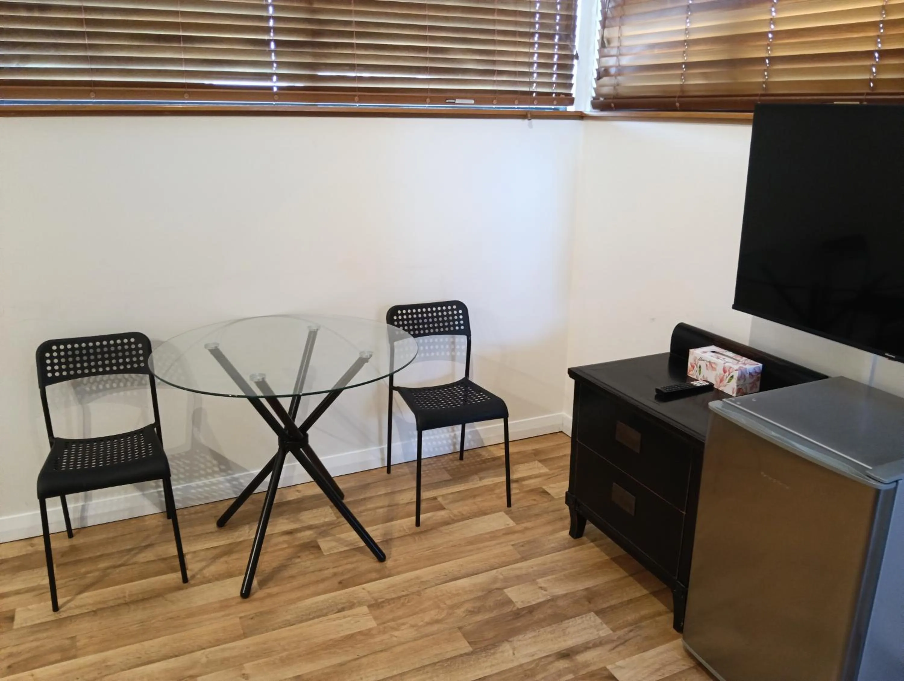 TV and multimedia in Dunsborough Bay Village Resort Suites