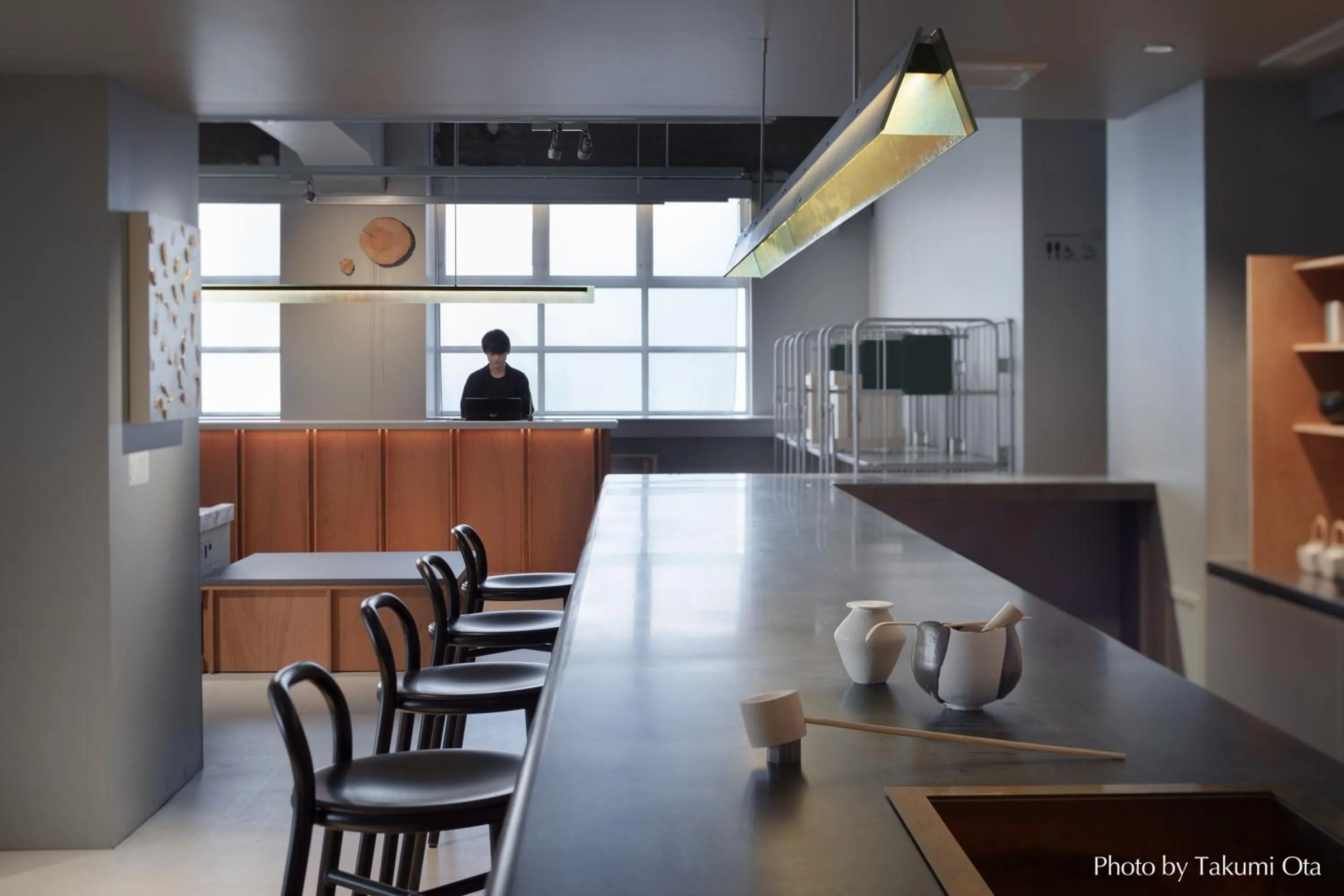 Lounge or bar in KAIKA Tokyo by THE SHARE HOTELS