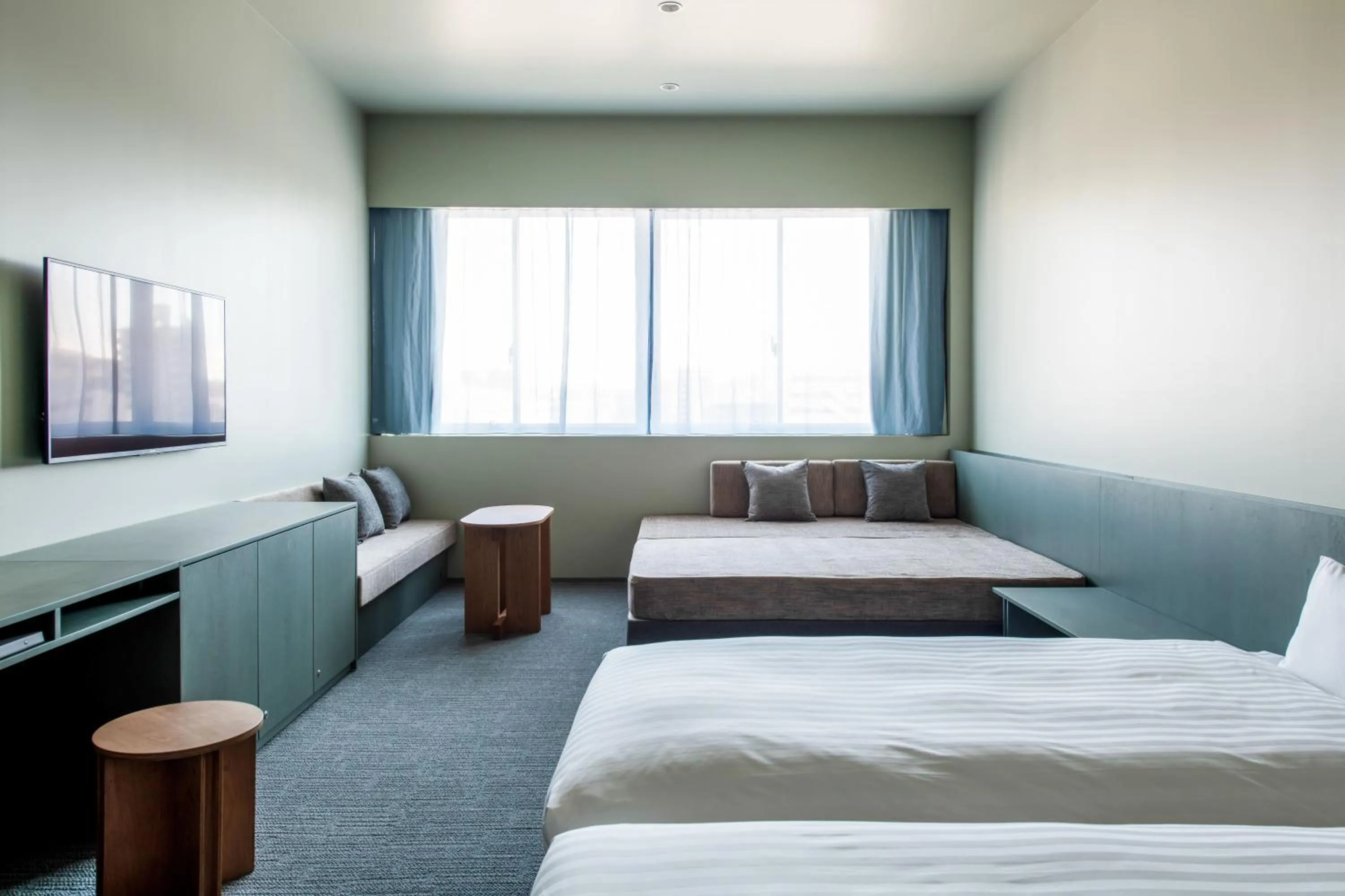 Photo of the whole room, Bed in KAIKA Tokyo by THE SHARE HOTELS