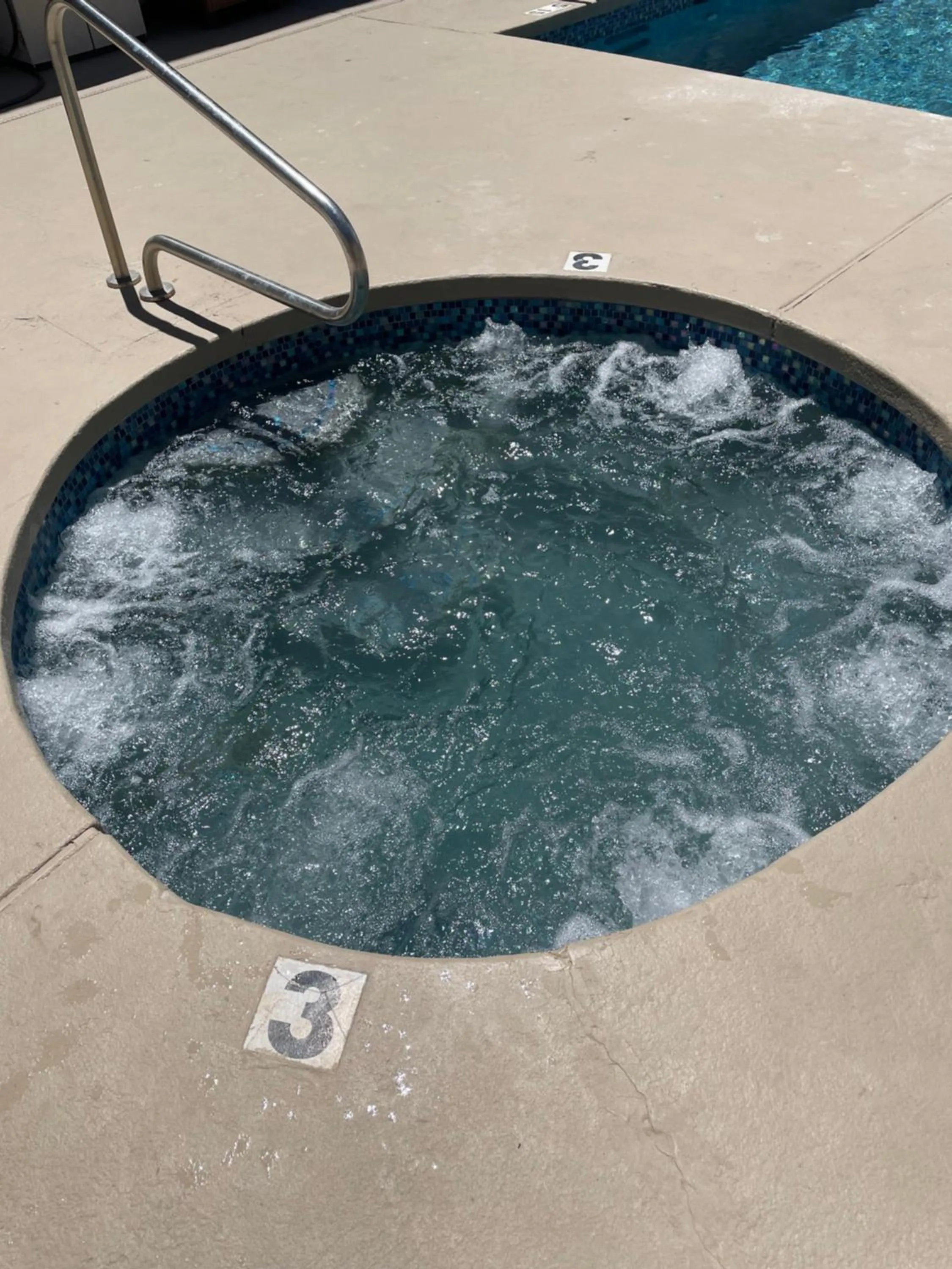 Hot Tub in Ruidoso Mountain Inn