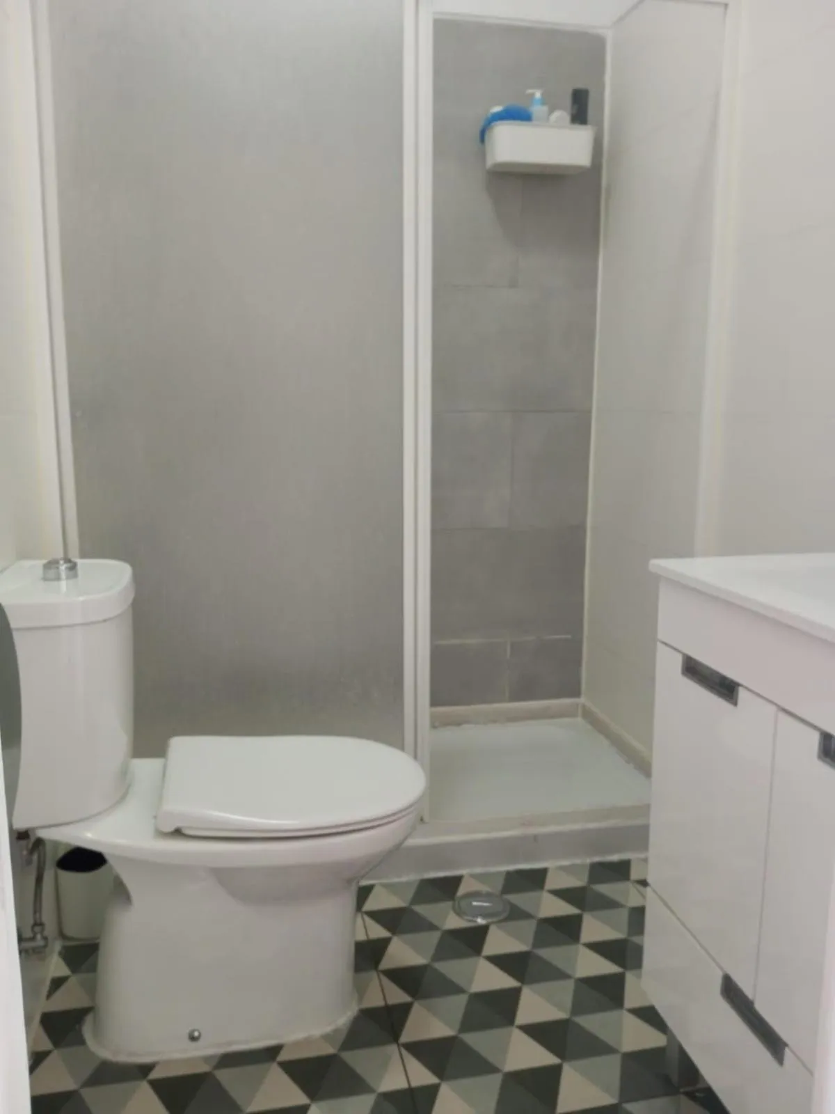 Bathroom in Lisbon Guesthouse