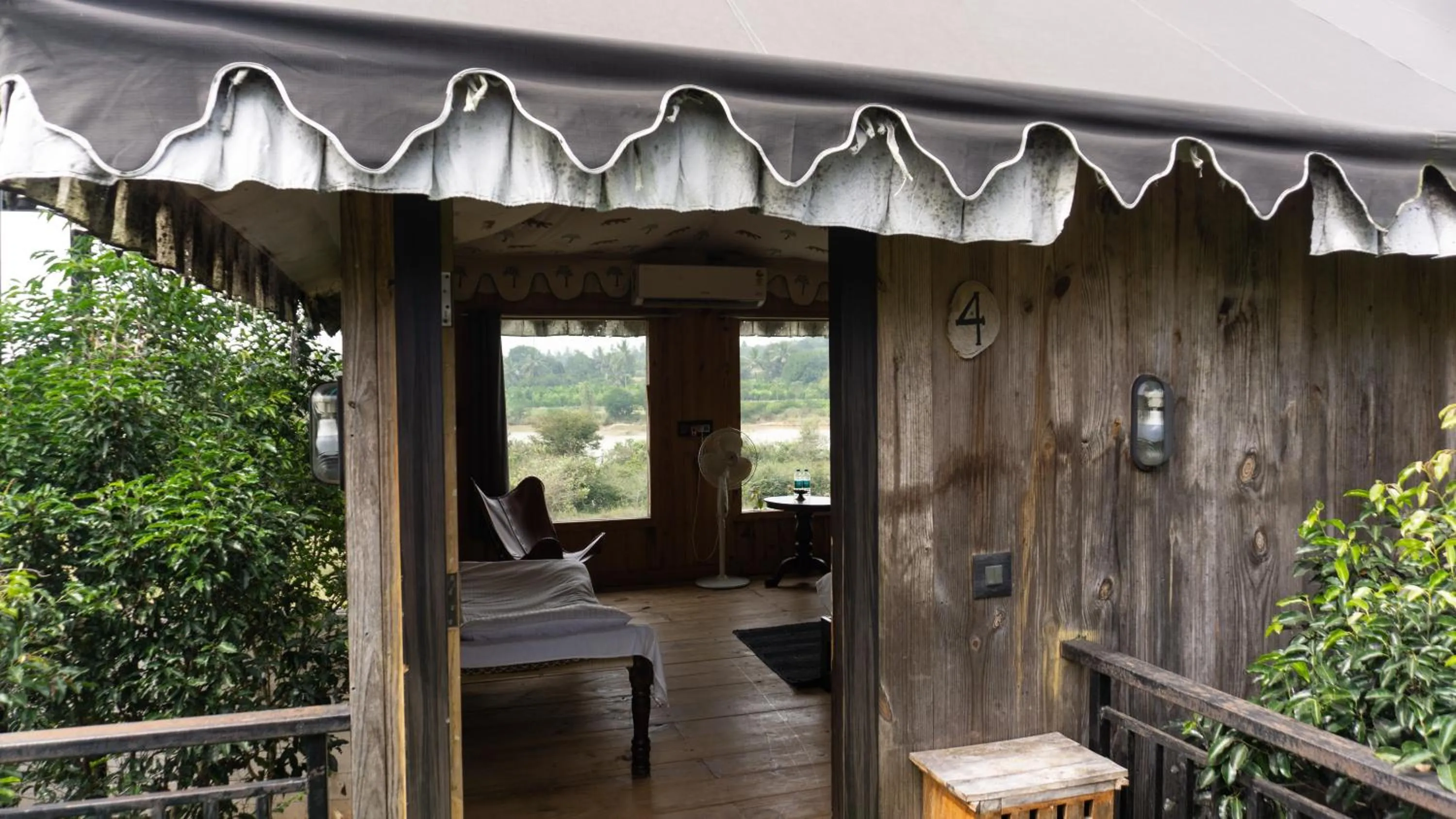 16 Bedouin Private Pool Villa