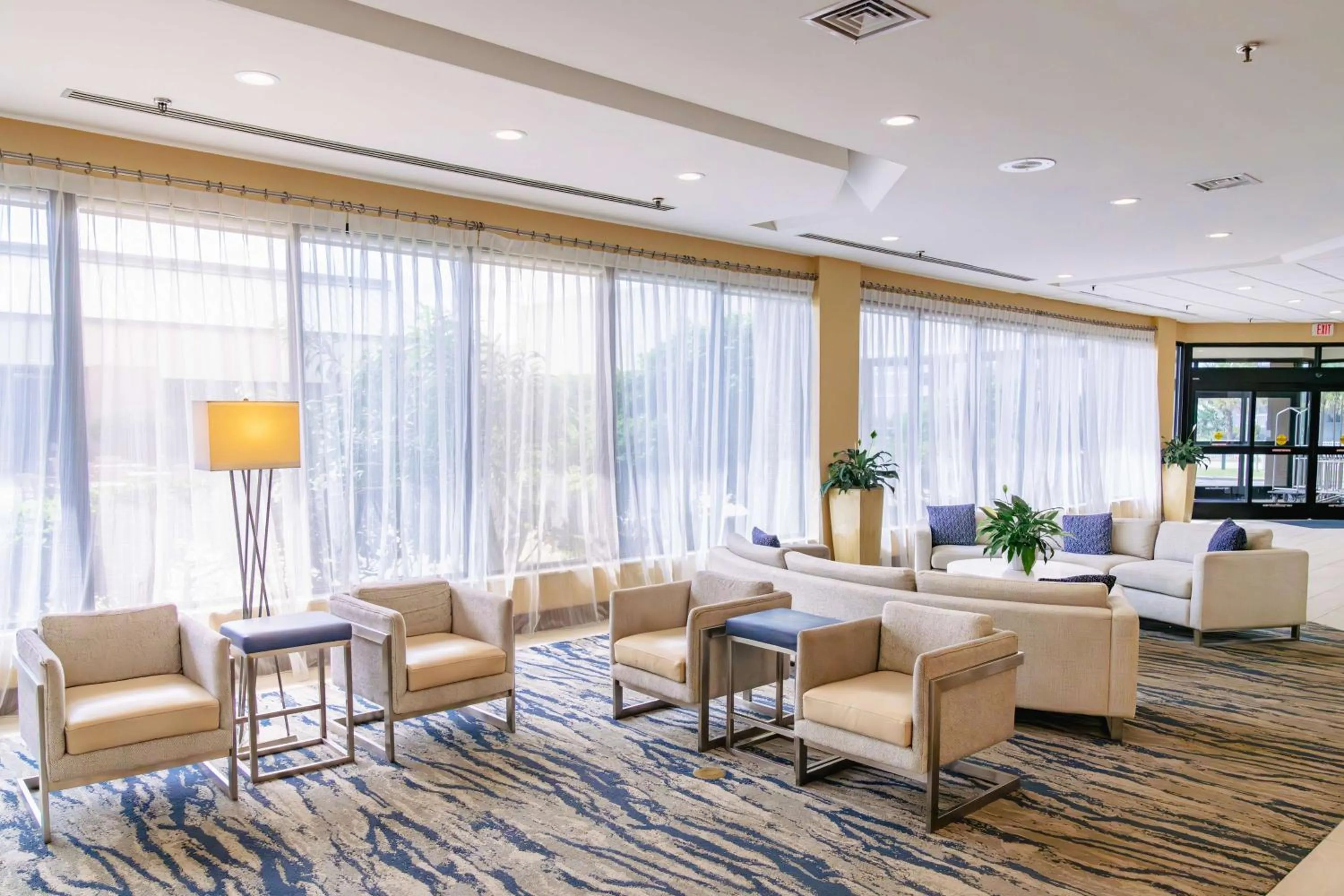 Lobby or reception in DoubleTree by Hilton Atlantic Beach Oceanfront