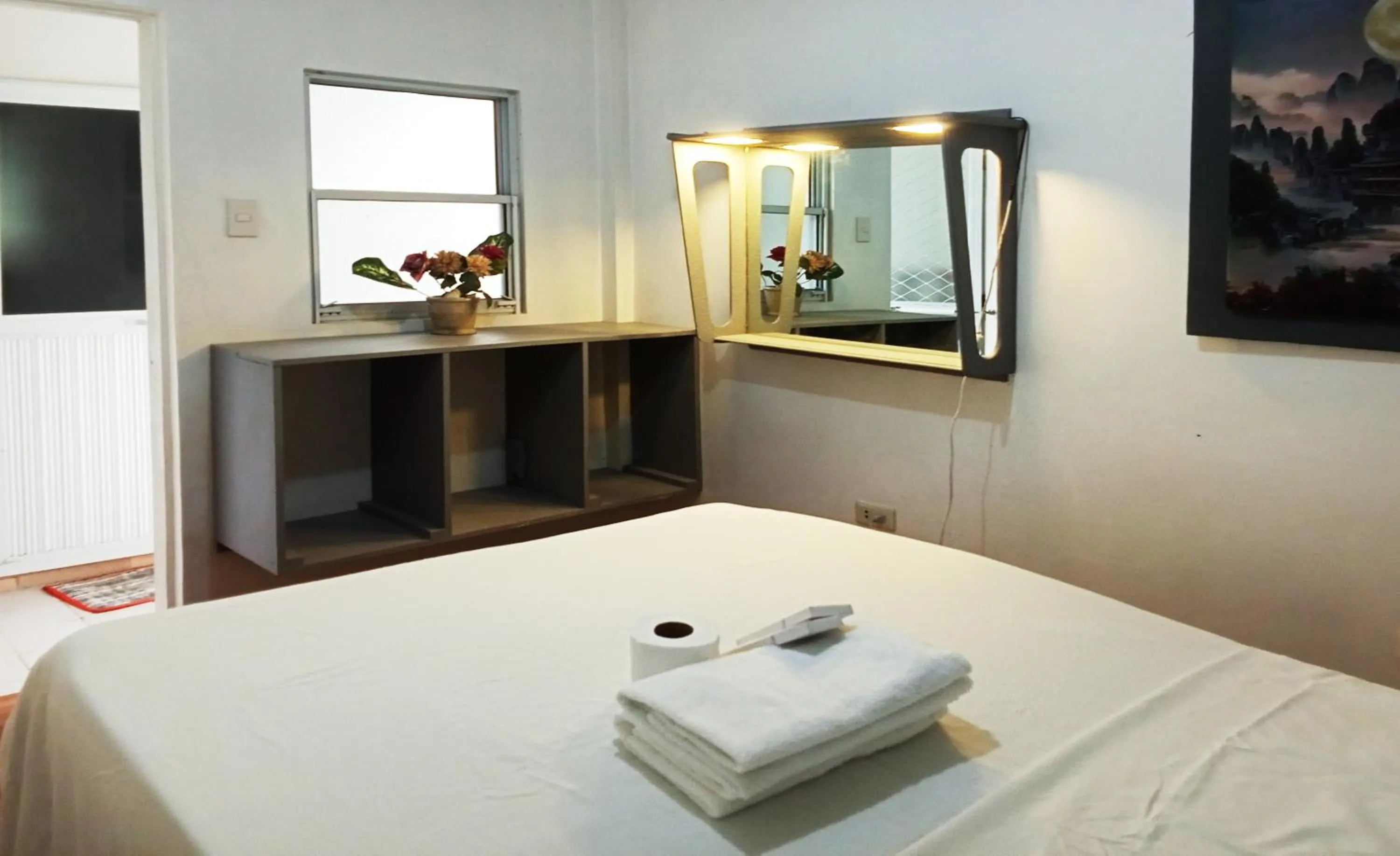 Photo of the whole room, Bed in Leizel's Bed & Breakfast