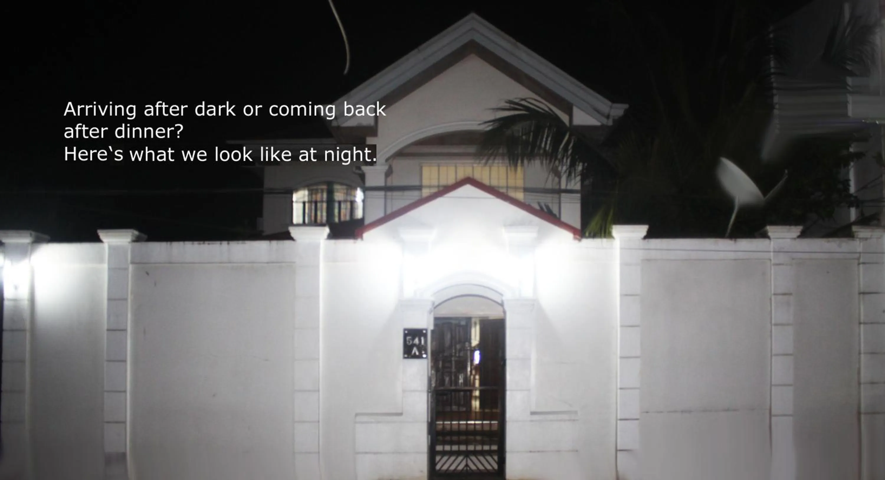 Property building in Leizel's Bed & Breakfast