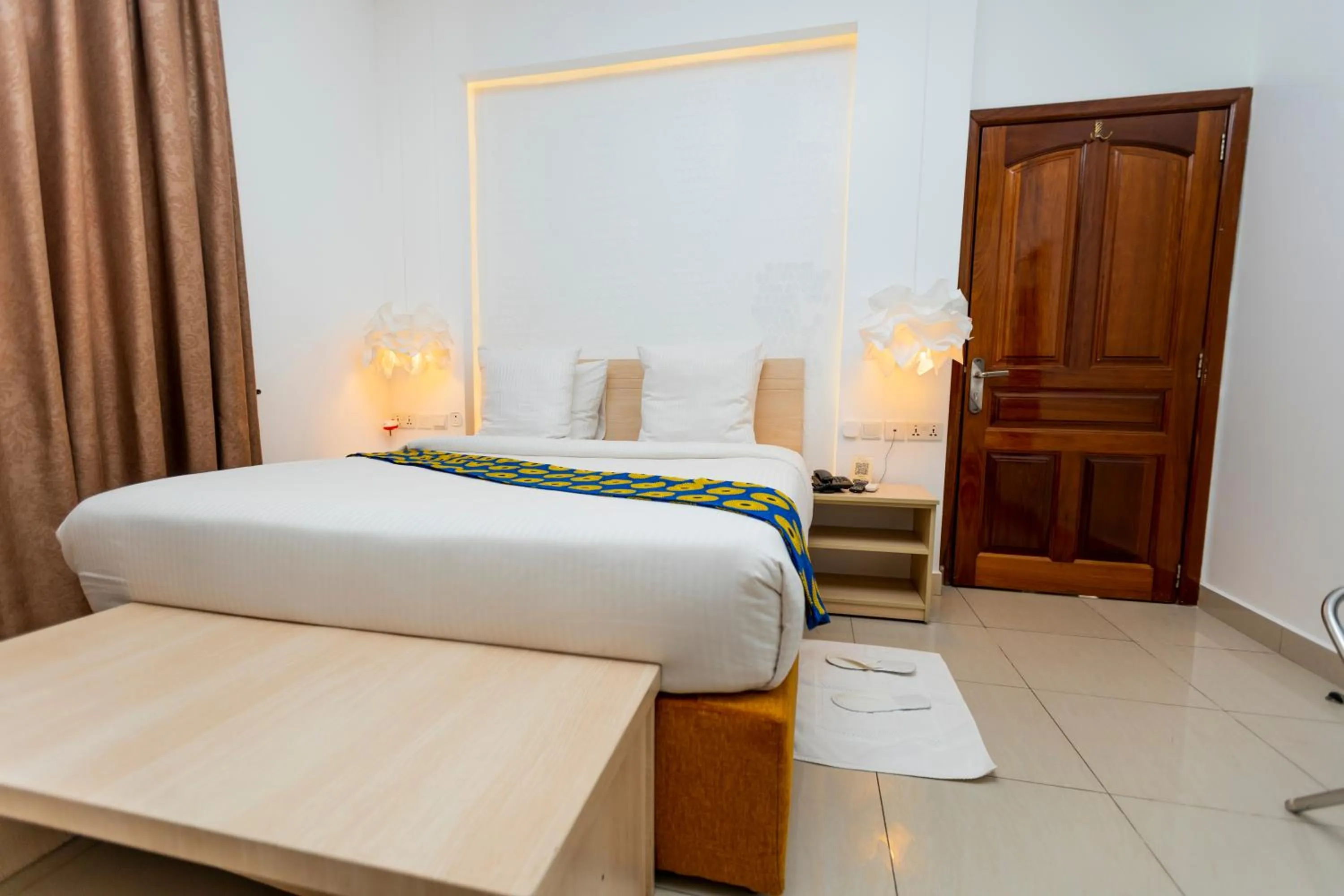 Bed in Amata n'Ubuki Boutique Hotel Ltd