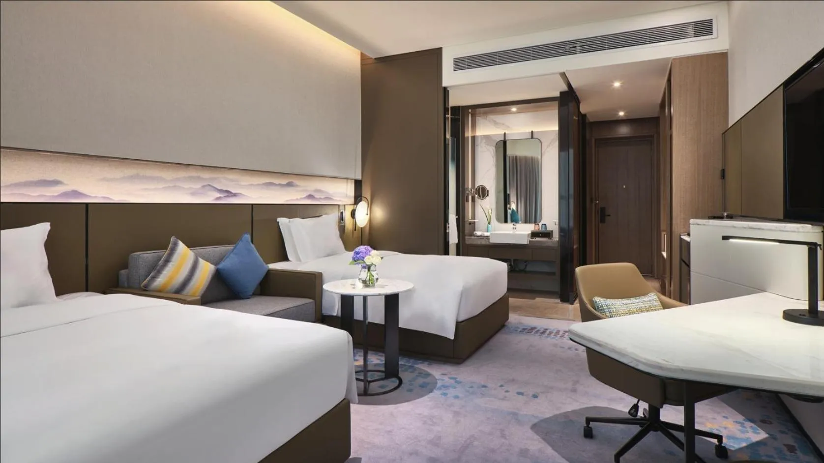 Bed in Crowne Plaza Wuhan Development Zone by IHG