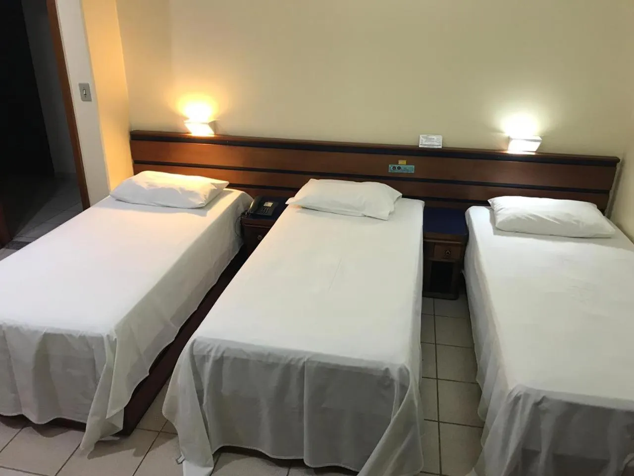 Bed in Oft Plaza Oeste Hotel