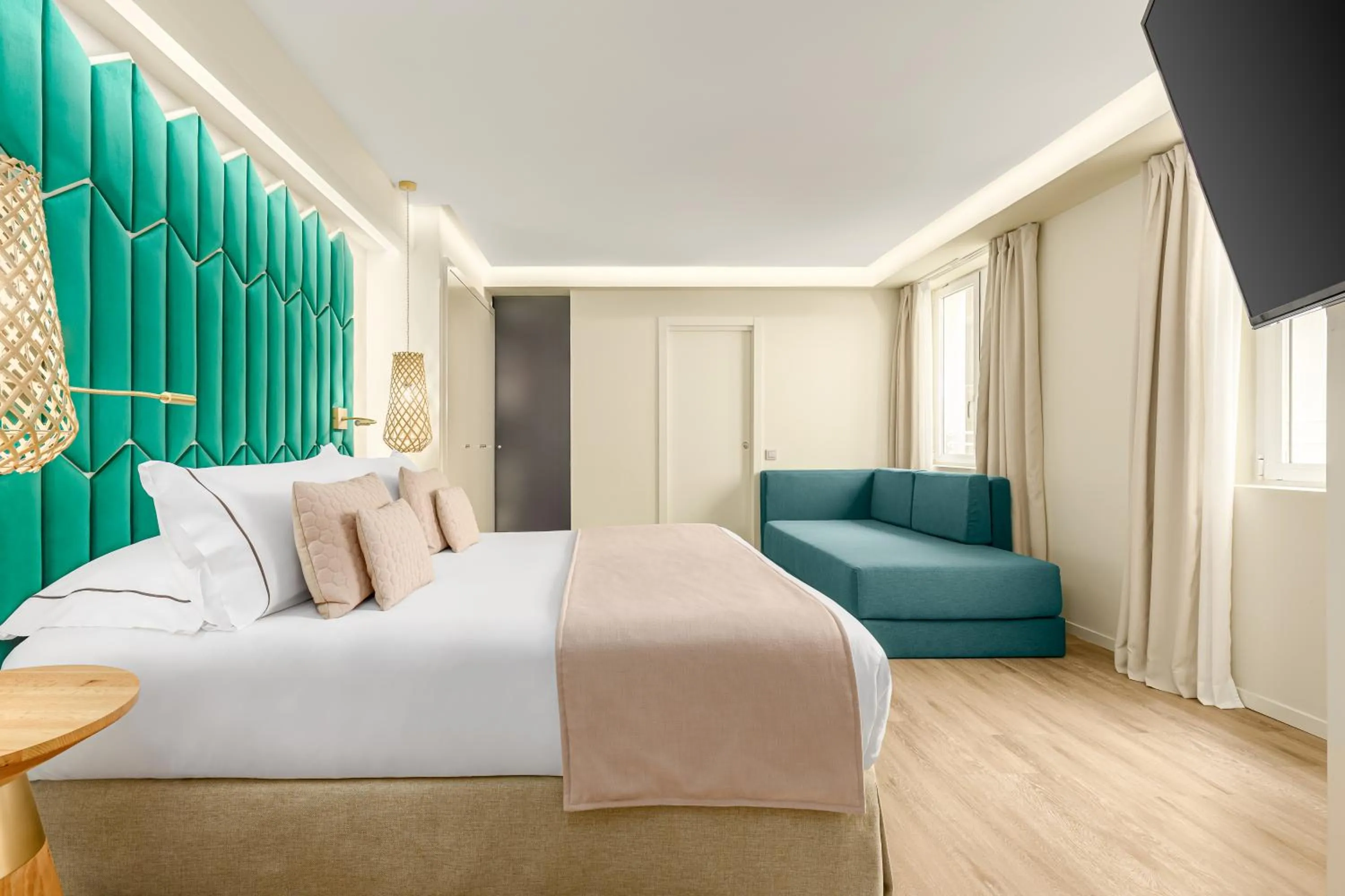 Bed in Room Mate Macarena, Madrid Gran Vía