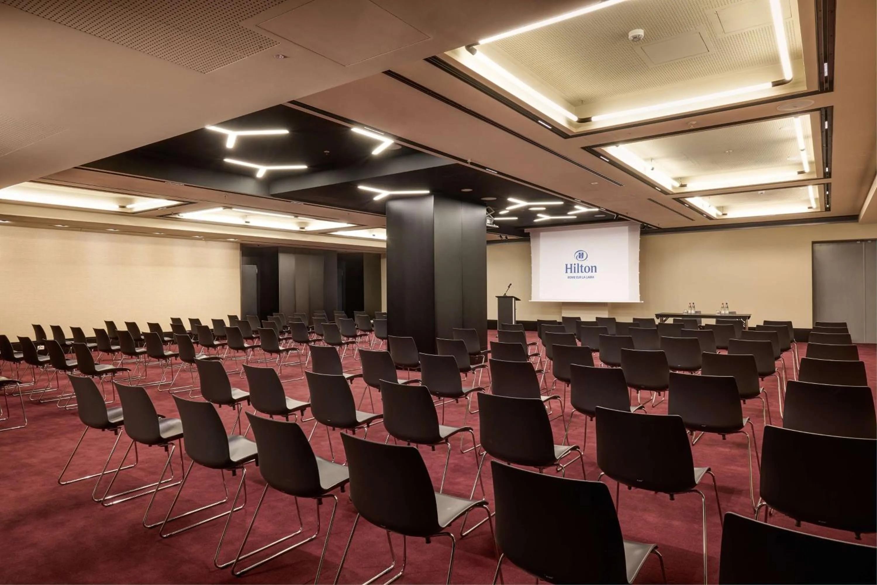 Meeting/conference room in Hilton Rome Eur La Lama