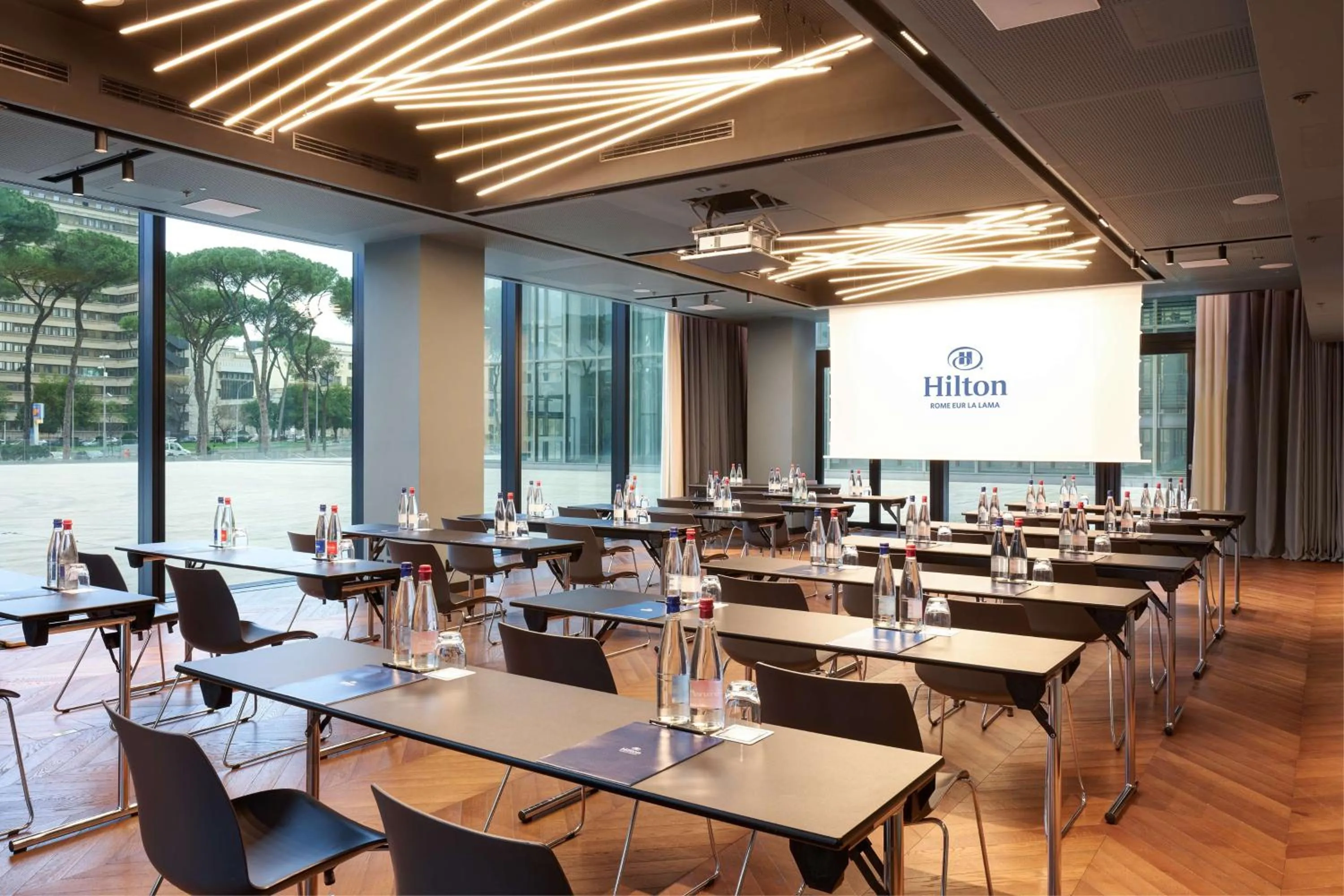 Meeting/conference room in Hilton Rome Eur La Lama