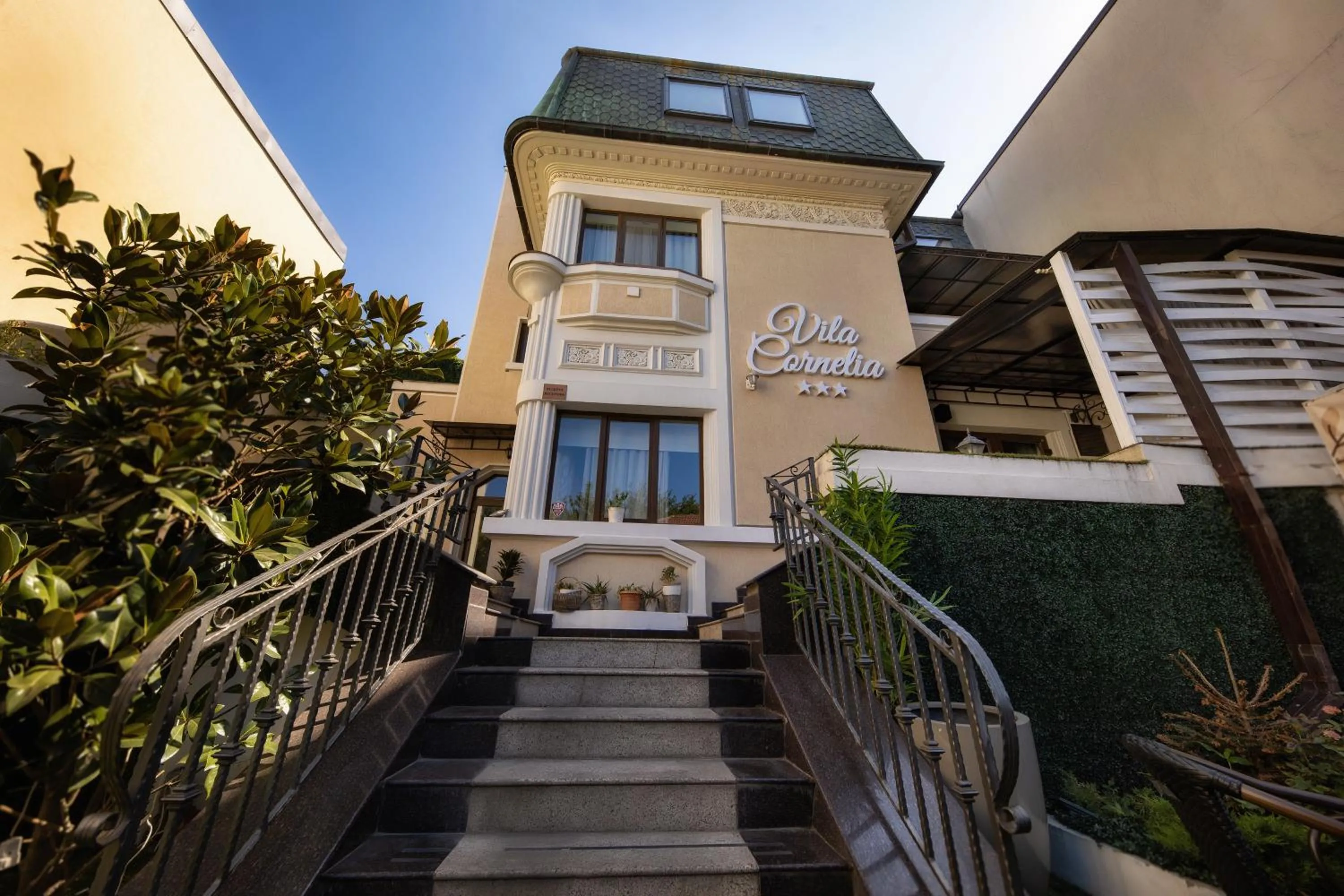 Property building in Carol Boutique & SPA ex Vila Cornelia